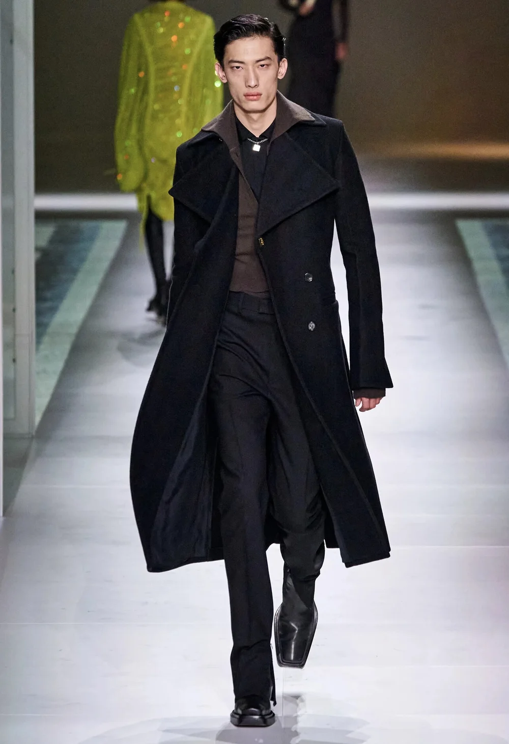 Bottega Veneta Leather Lean Ankle Boots — CONSUMED