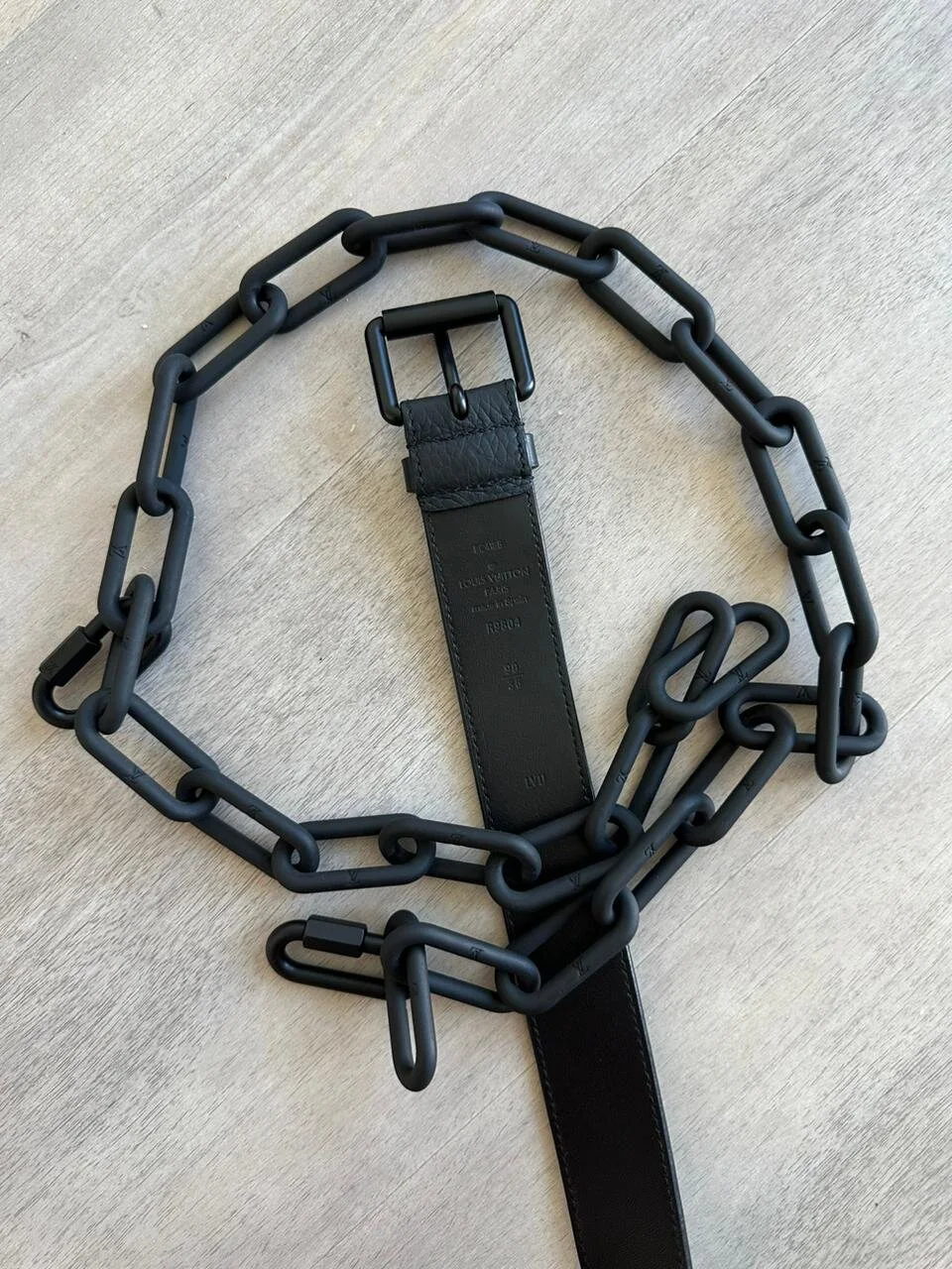 Louis vuitton shop chain belt
