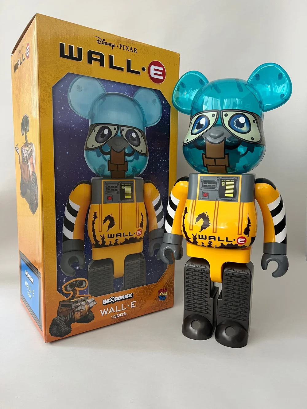 Bearbrick Medicom WALL-E Toy — CONSUMED