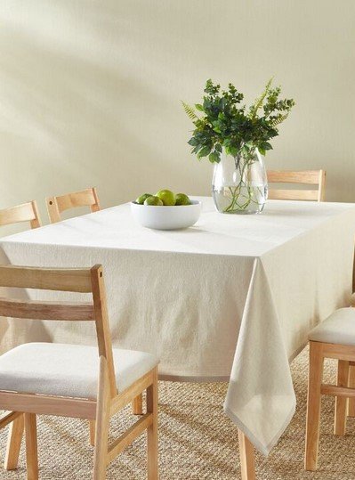 Table cloth with leg room.jpg