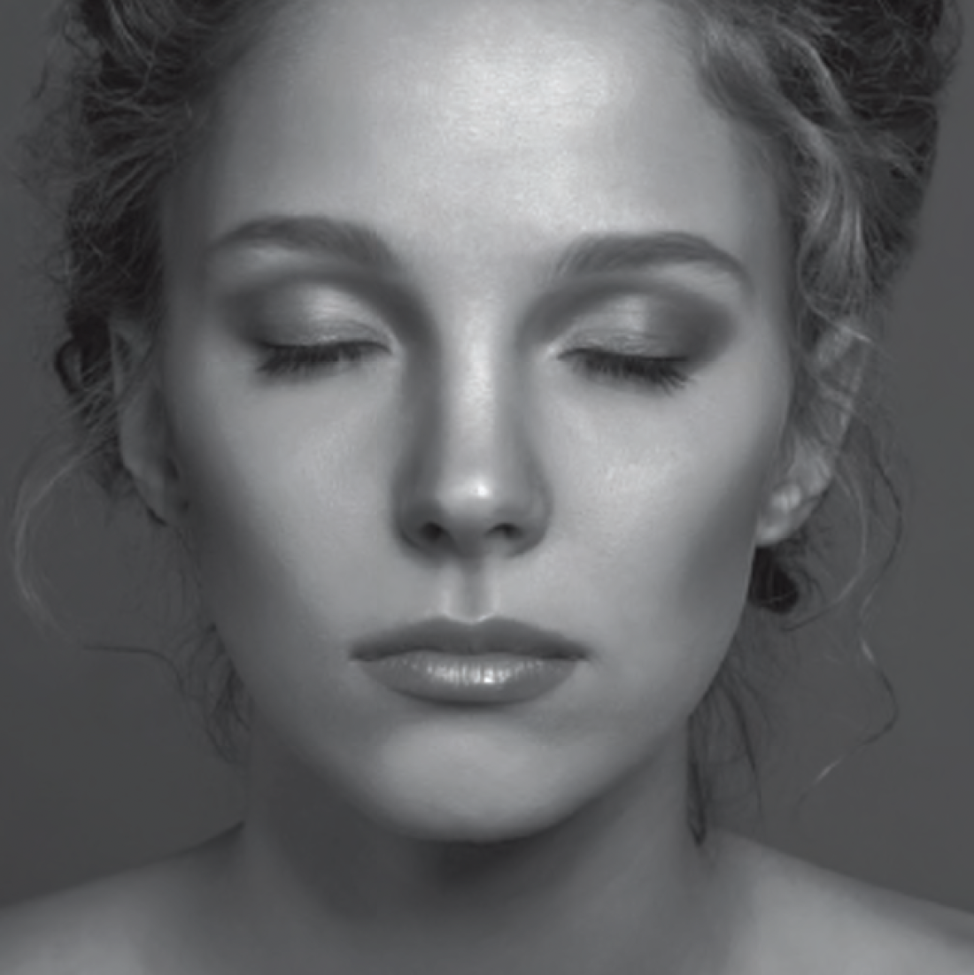 Clarify &amp; Tone Facial