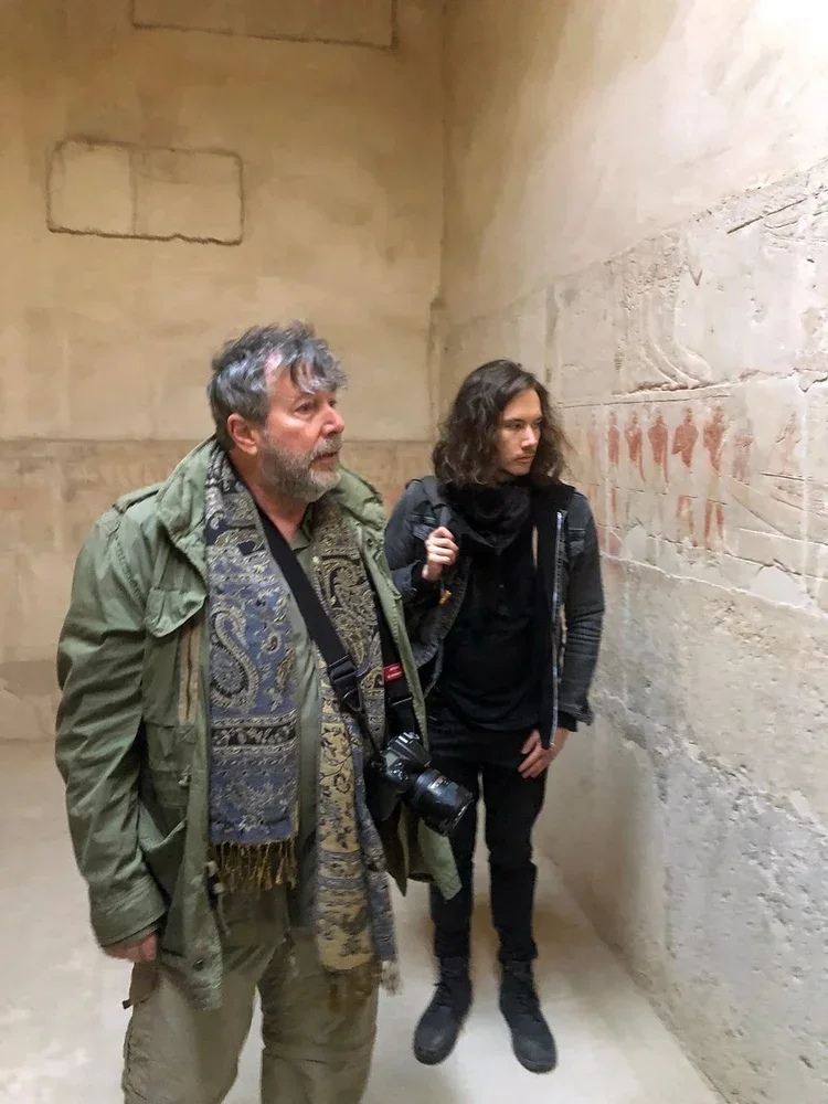 co-leading an Egypt Trip with Russ Hudson 2022 in a tomb