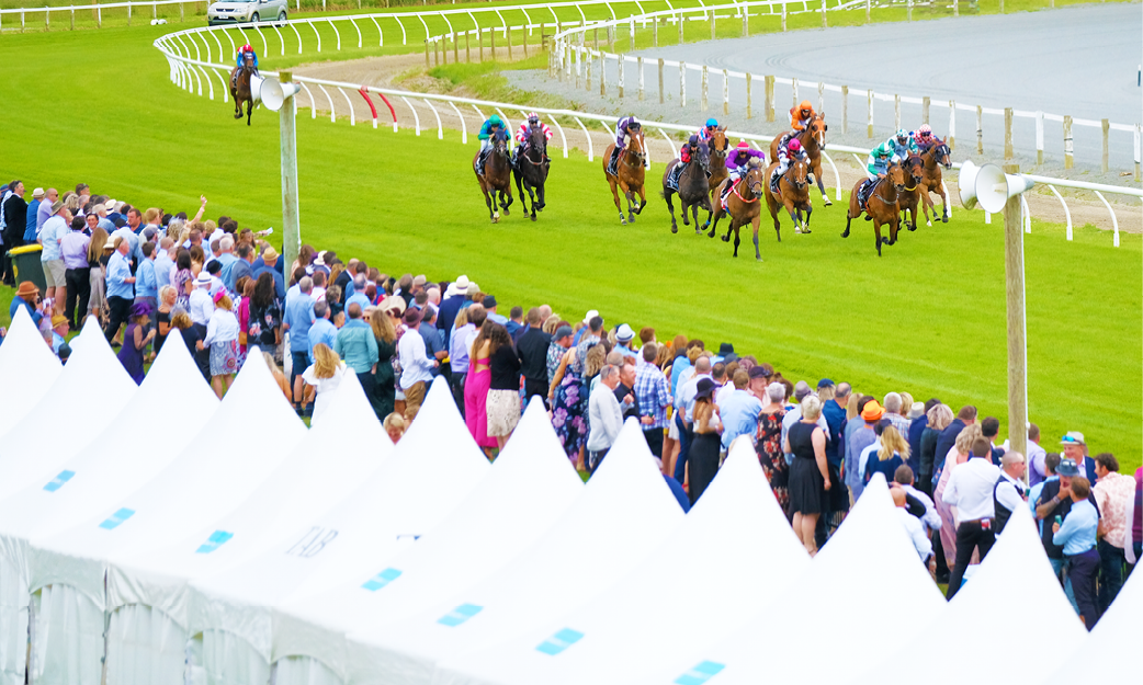 The Races Landing Page_Assets_Photos_4.png