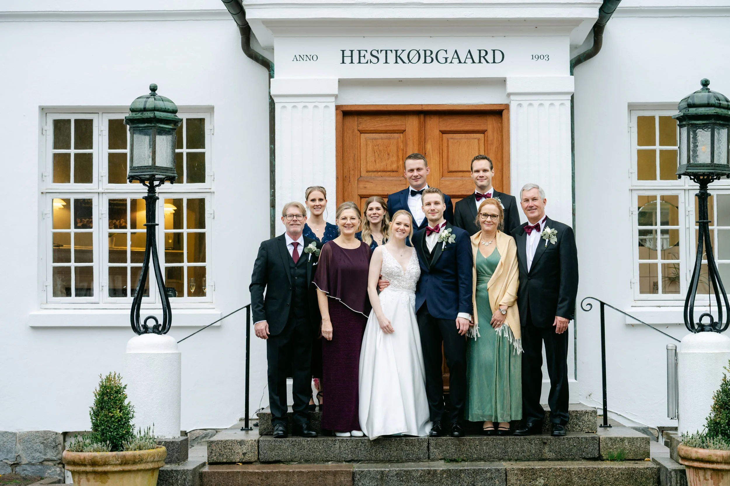 Emma & Andreas Wedding day-450.jpg