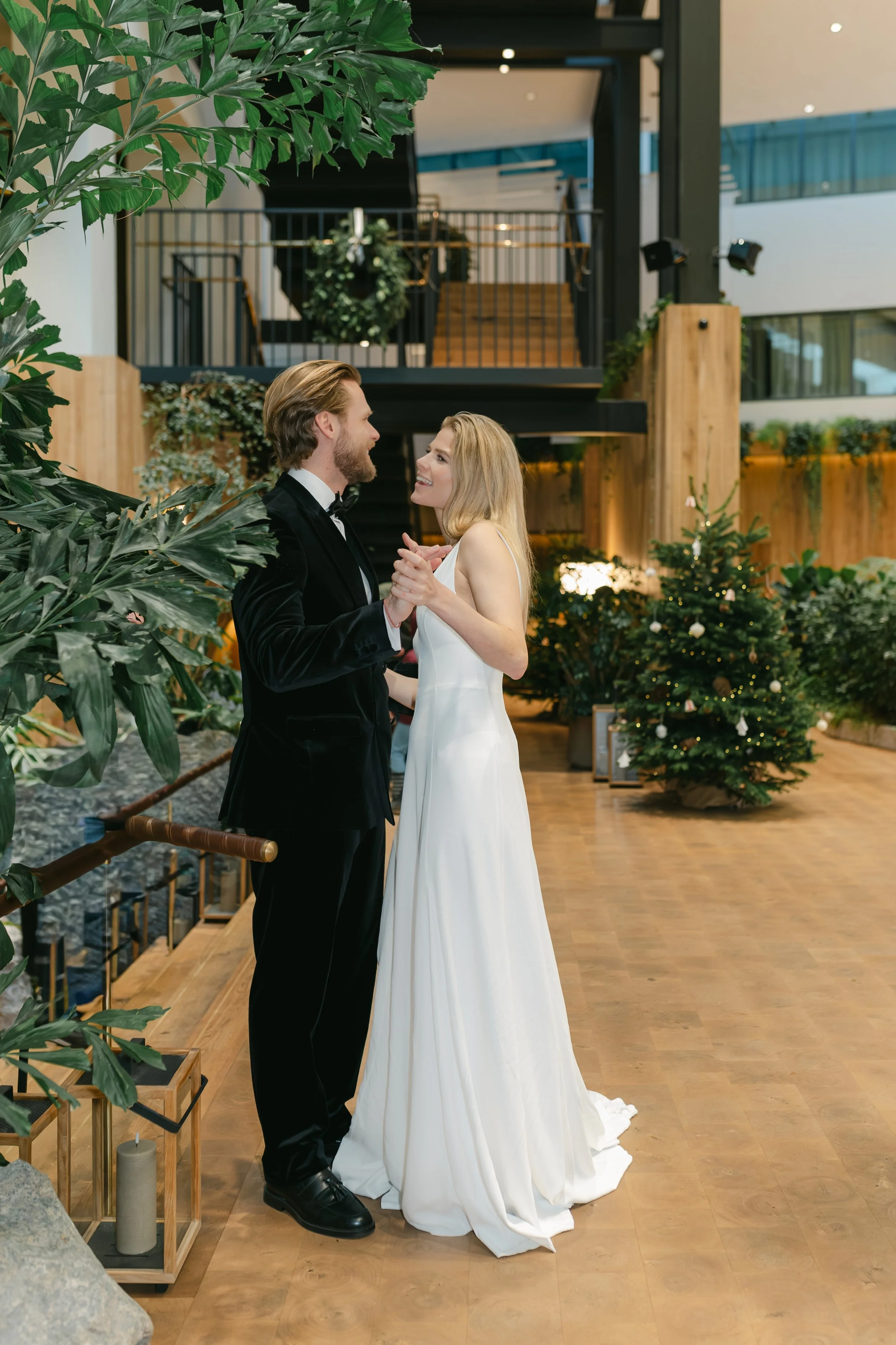 Sina & Simon wedding day-247.jpg