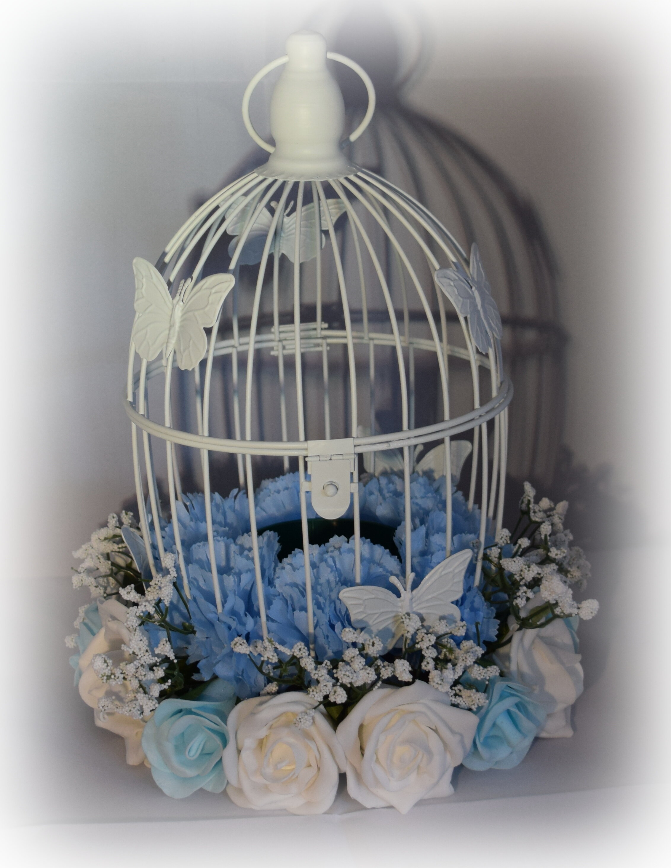 Bird Cage Table Centre £20