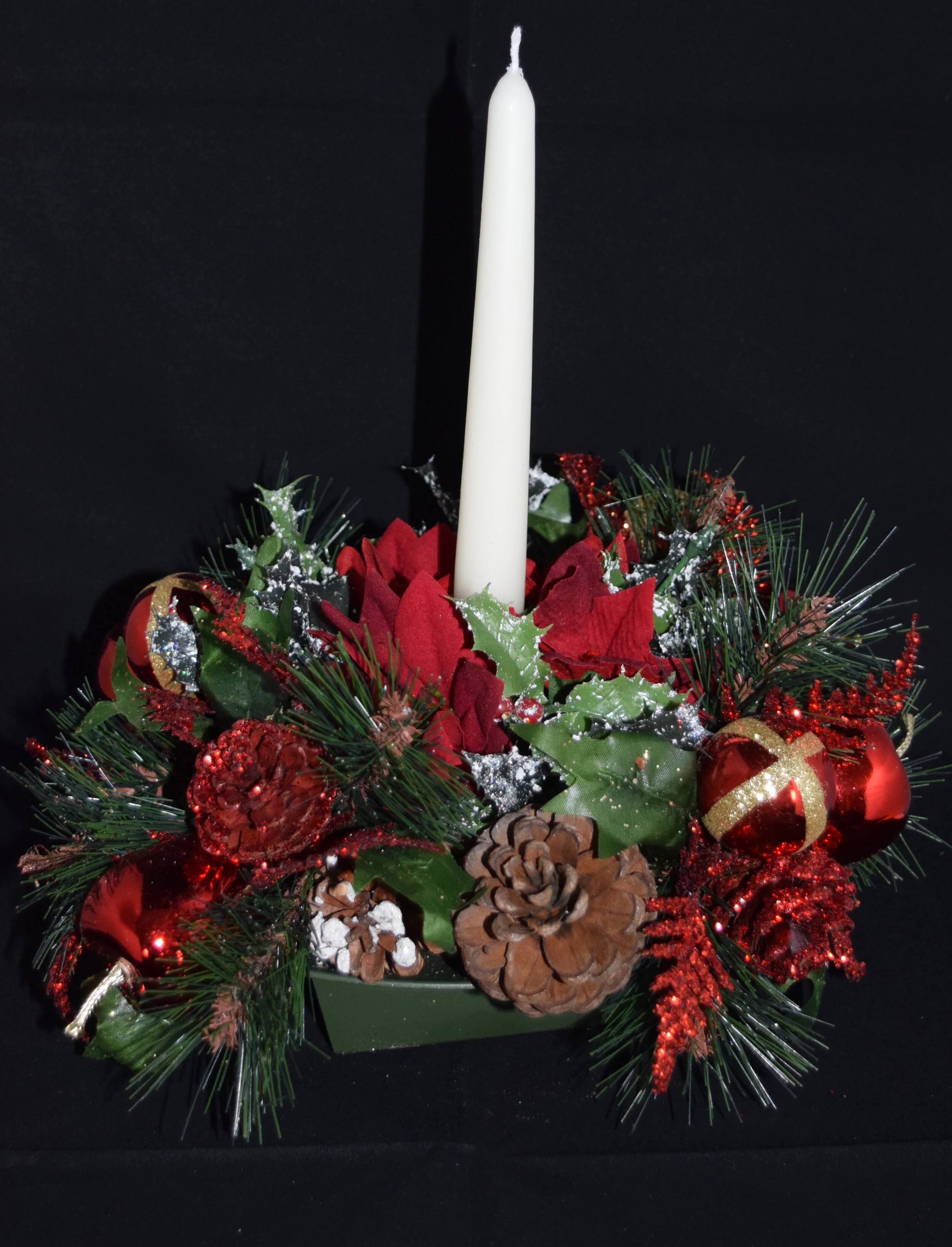 Small Table Centre with Candle £10