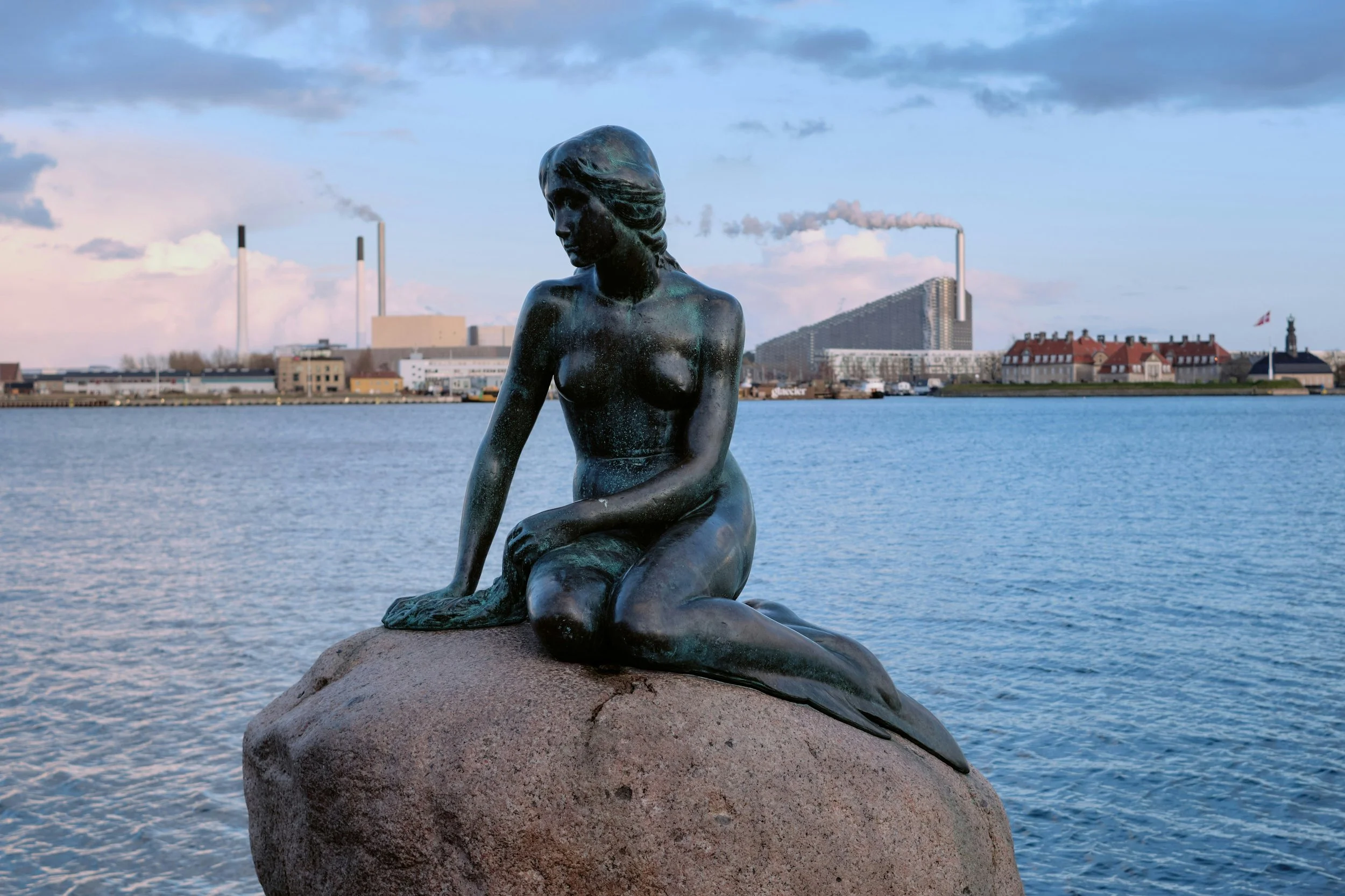 The Little Mermaid, emblem of the city