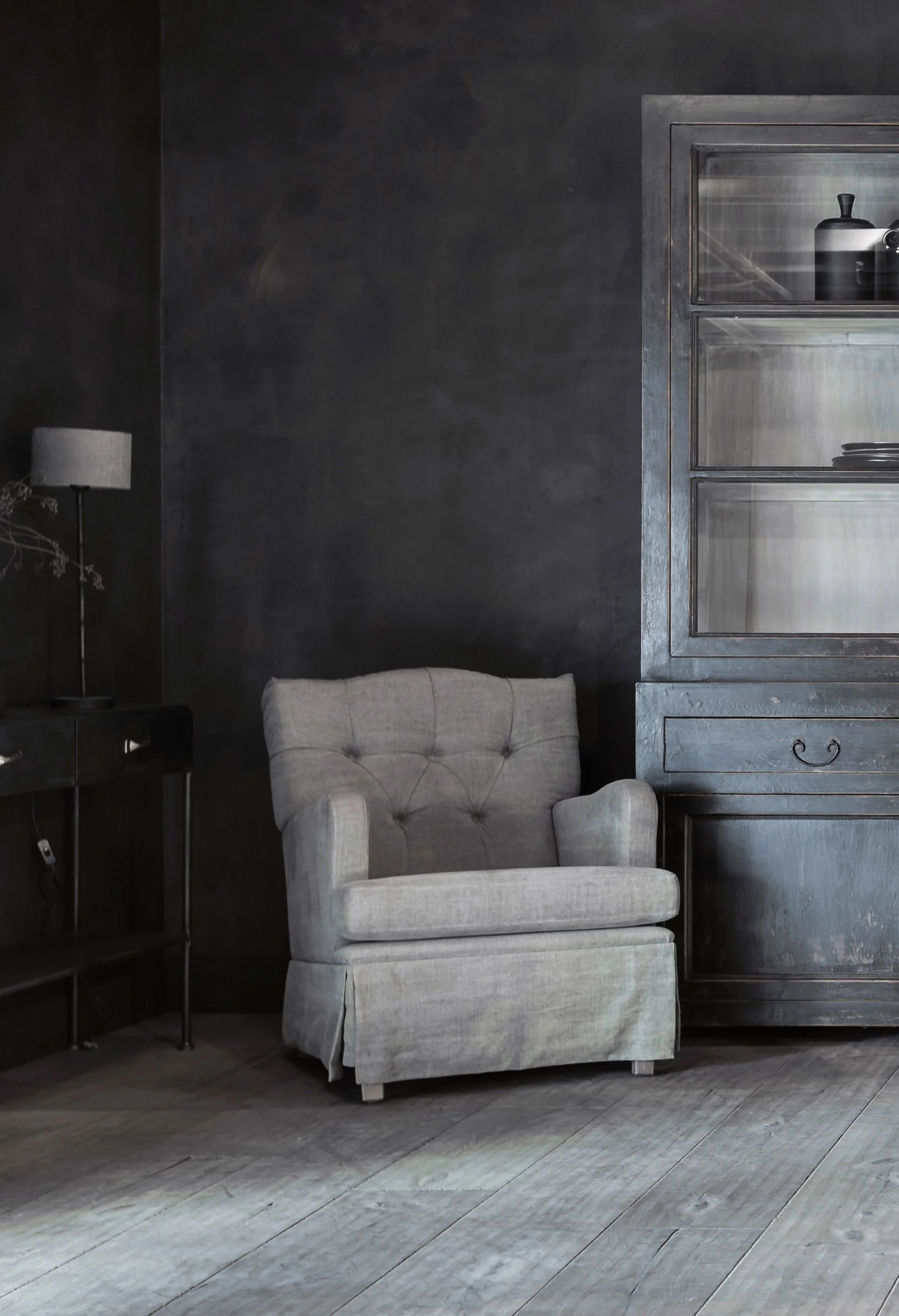 Zwarte kamer fauteuil.jpg