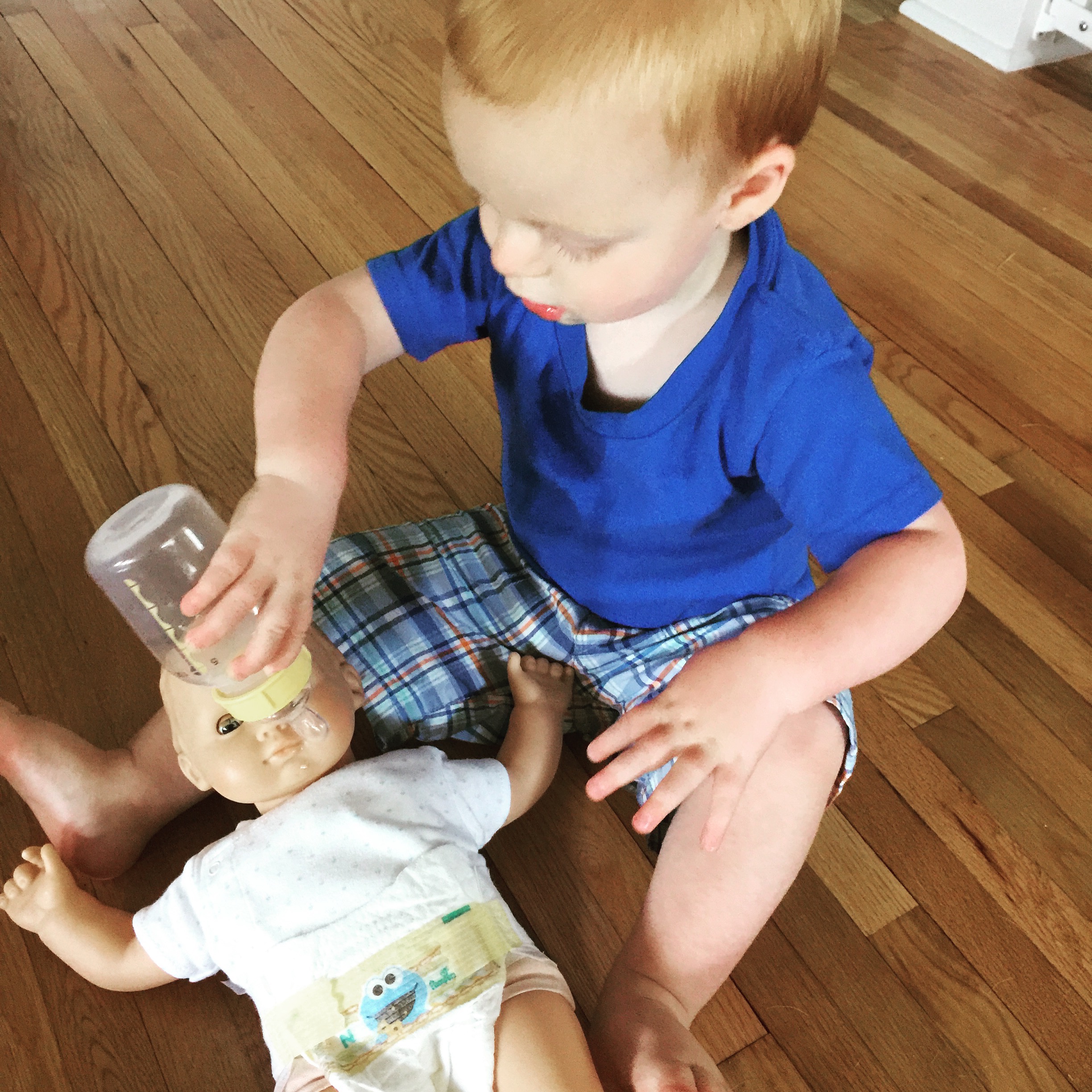 How to Prepare a Young Toddler for a New Baby