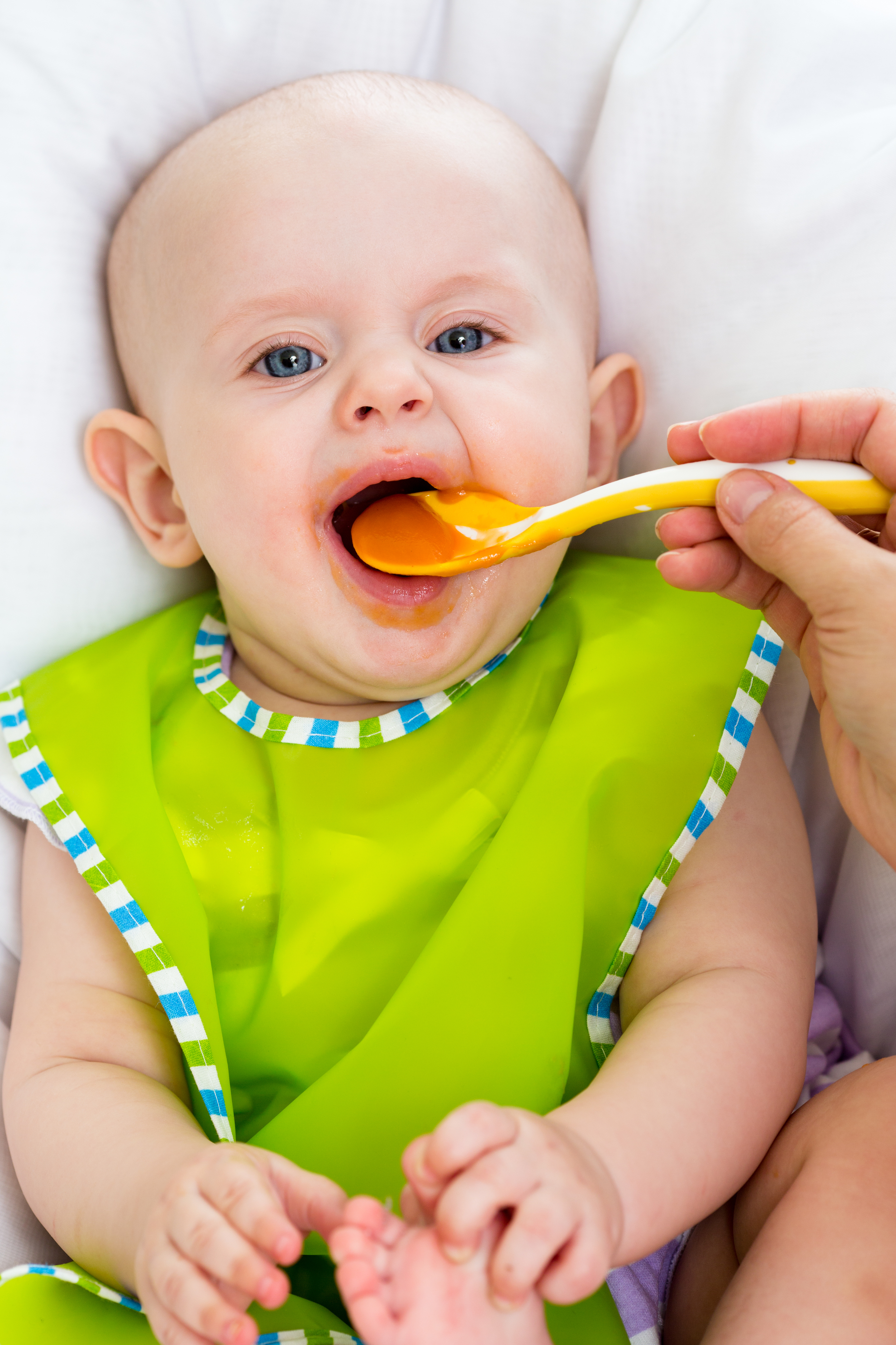 Starting Solid Foods: What Foods Can My Baby Eat?