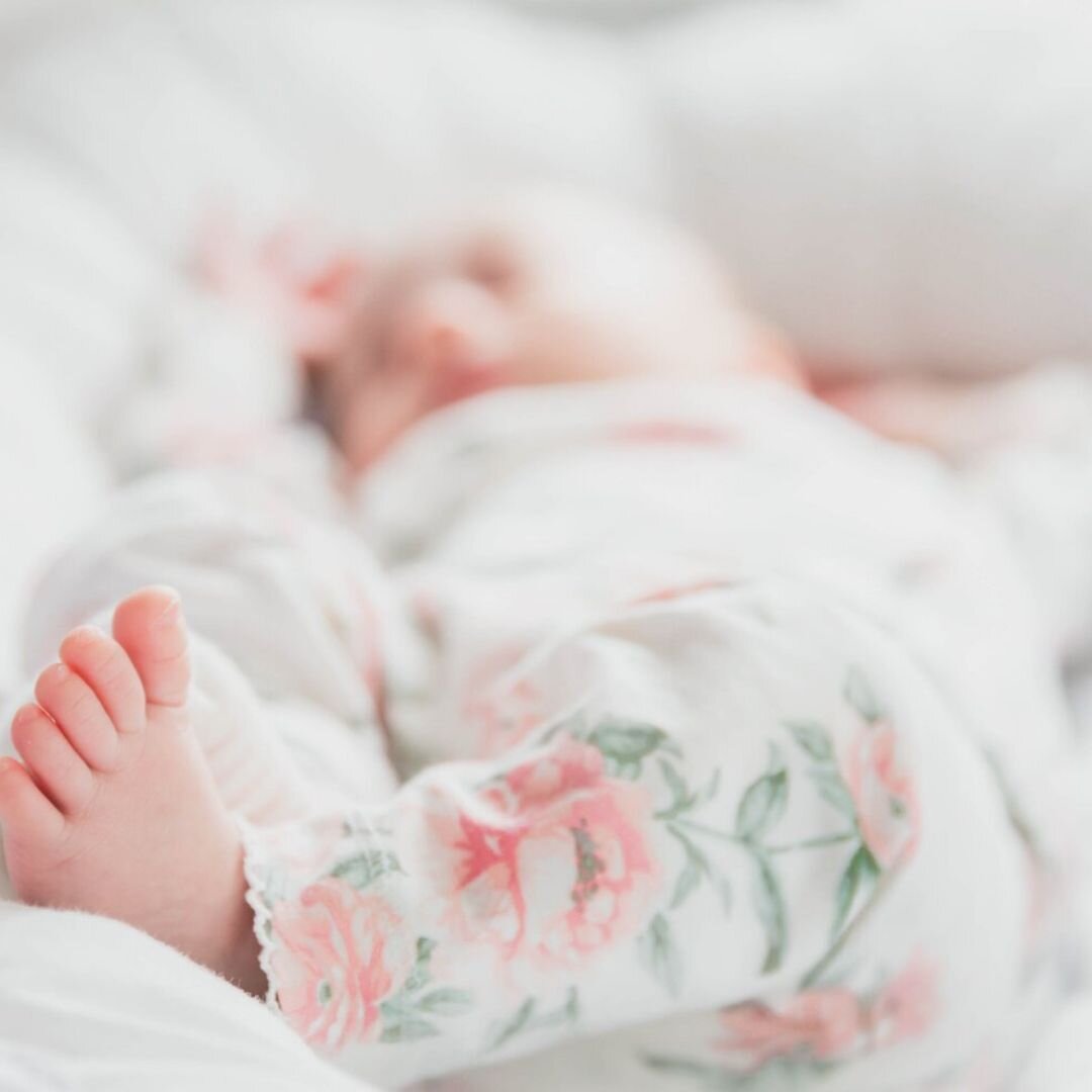 😴 Safe Sleep 😴 As an exhausted new parent you&rsquo;re likely so desperate for sleep (or as an expectant parent worried that your new baby won't sleep) that you're willing to overlook a $160+ price tag on a sleep solution in exchange for some quali