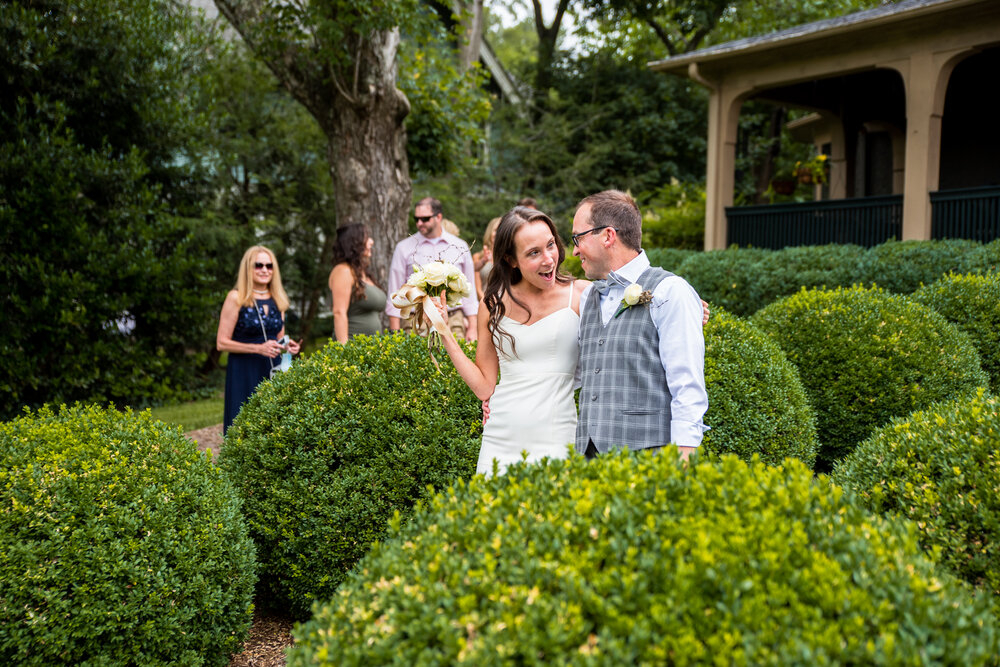Newly wed couple at Inn on Montford wedding venue in Asheville, NC
