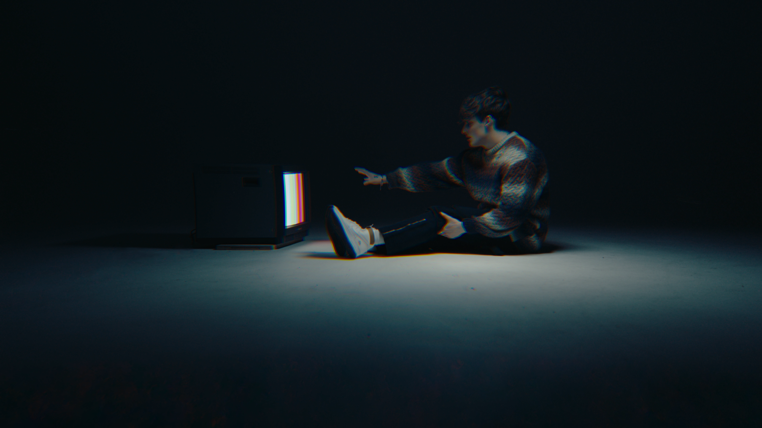 Thomas Day "VICIOUS" (Official Music Video &amp; Single Photography)