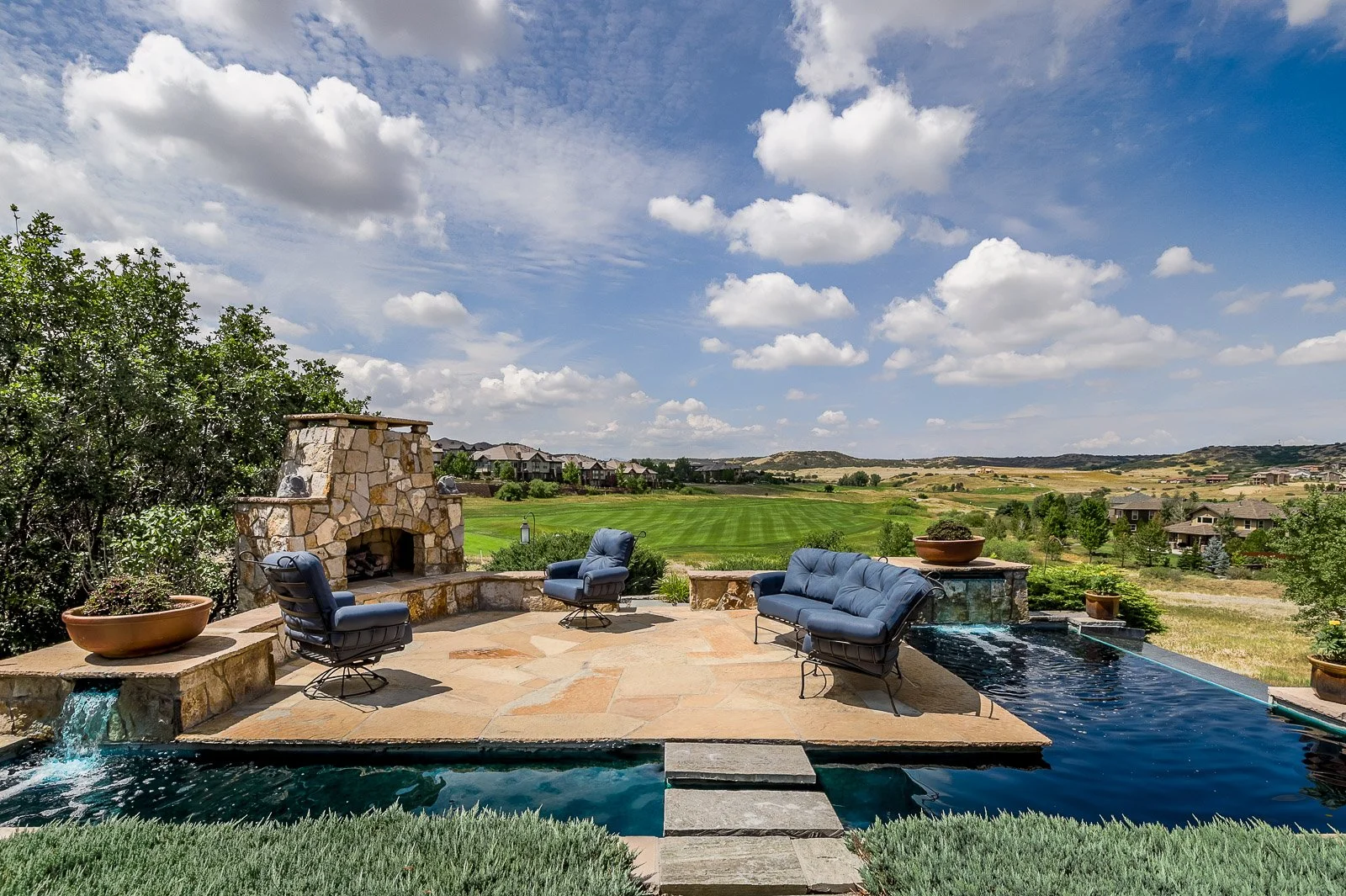 Backyard Pool and Patio px.jpg