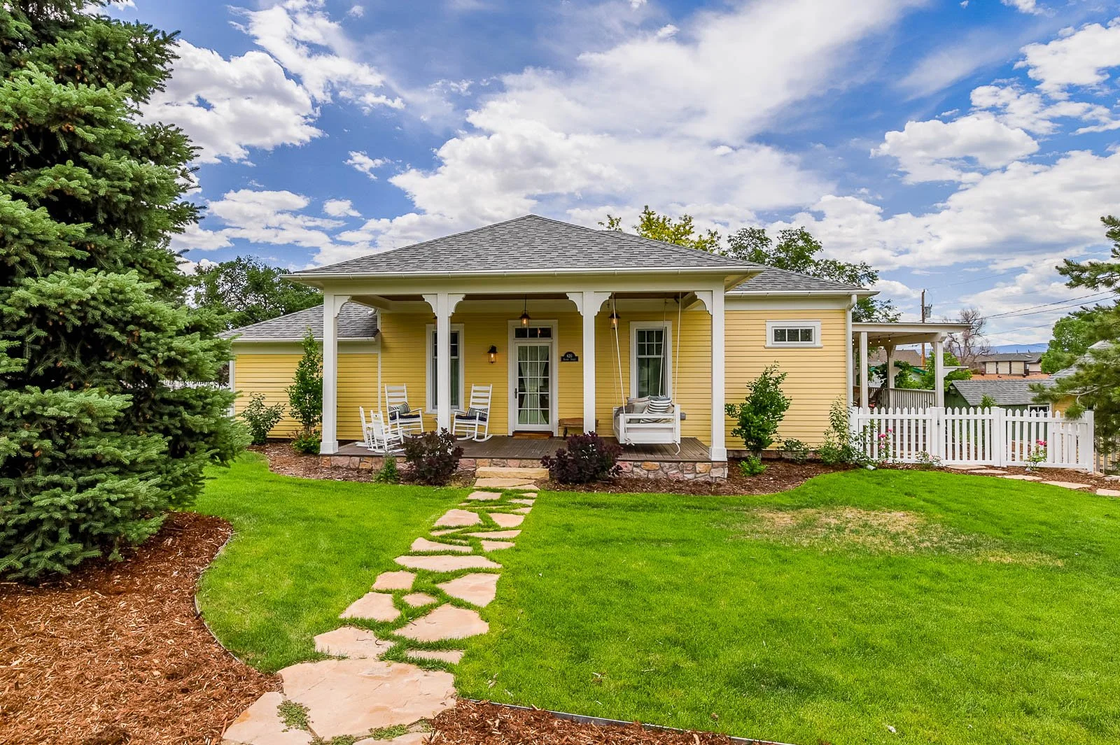 Exterior Front 620 2nd.jpg