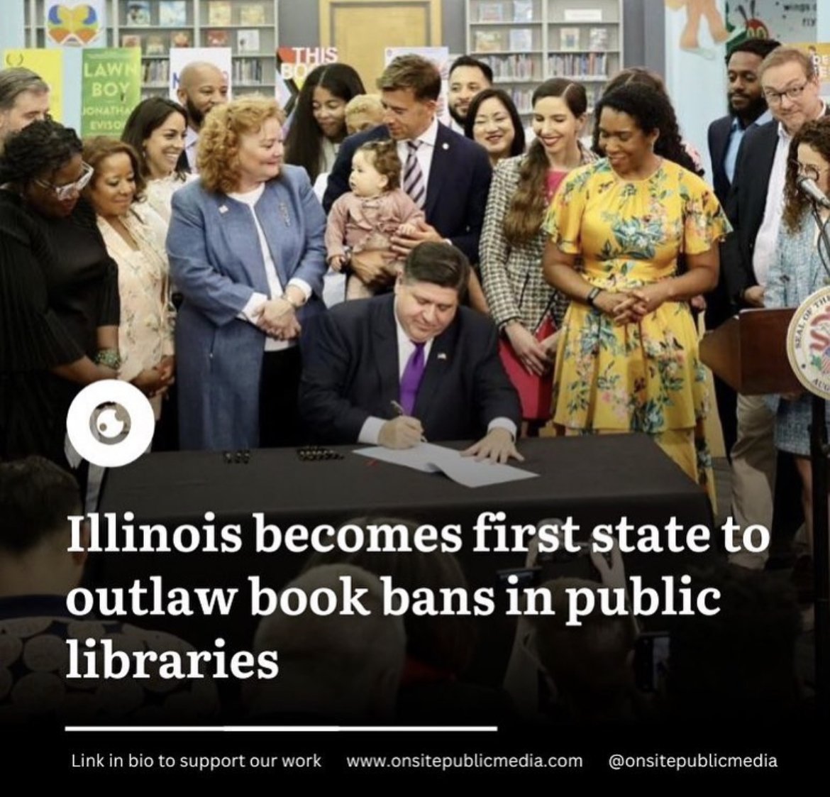 Illinois Becomes First State to Outlaw Book Bans