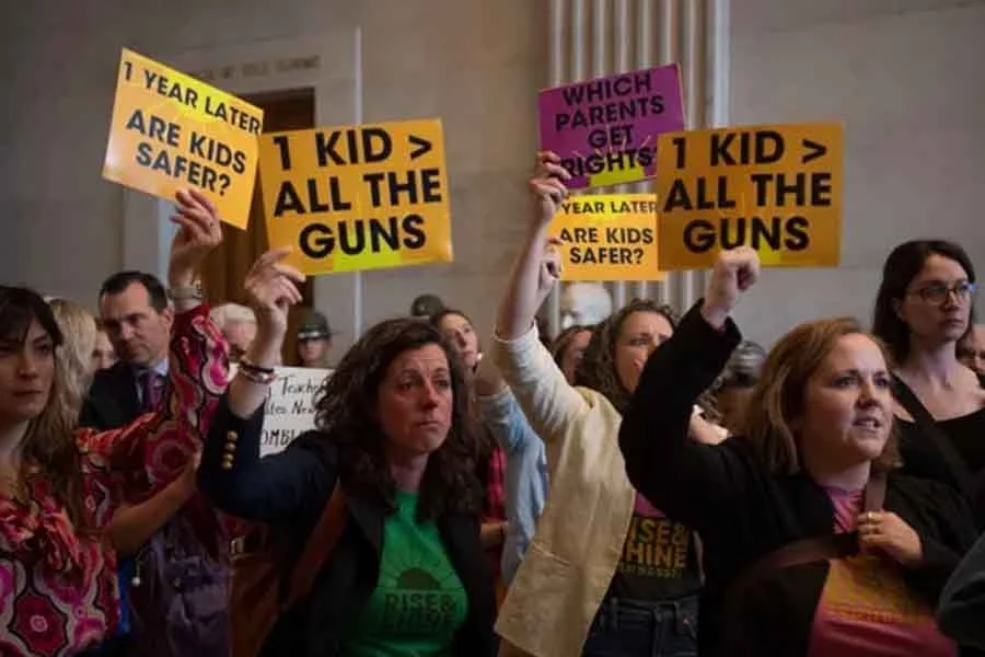 Tennessee Senate Passes Bill Allowing Teachers to Carry Concealed Handguns