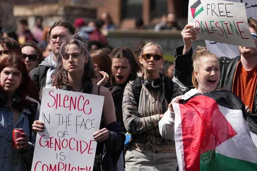 U of MN Students Walkout in Protest for Palestine