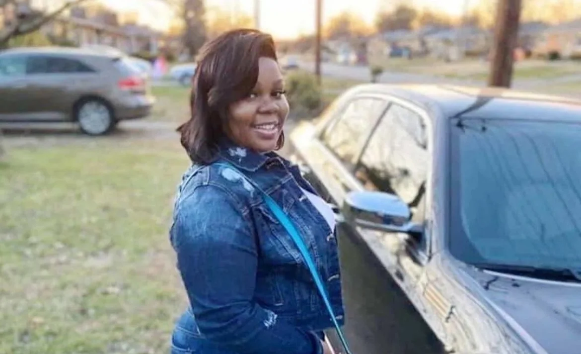 Judge Dismisses Charges Against Ex-Police Officers in the Death of Breonna Taylor, Faults Boyfriend