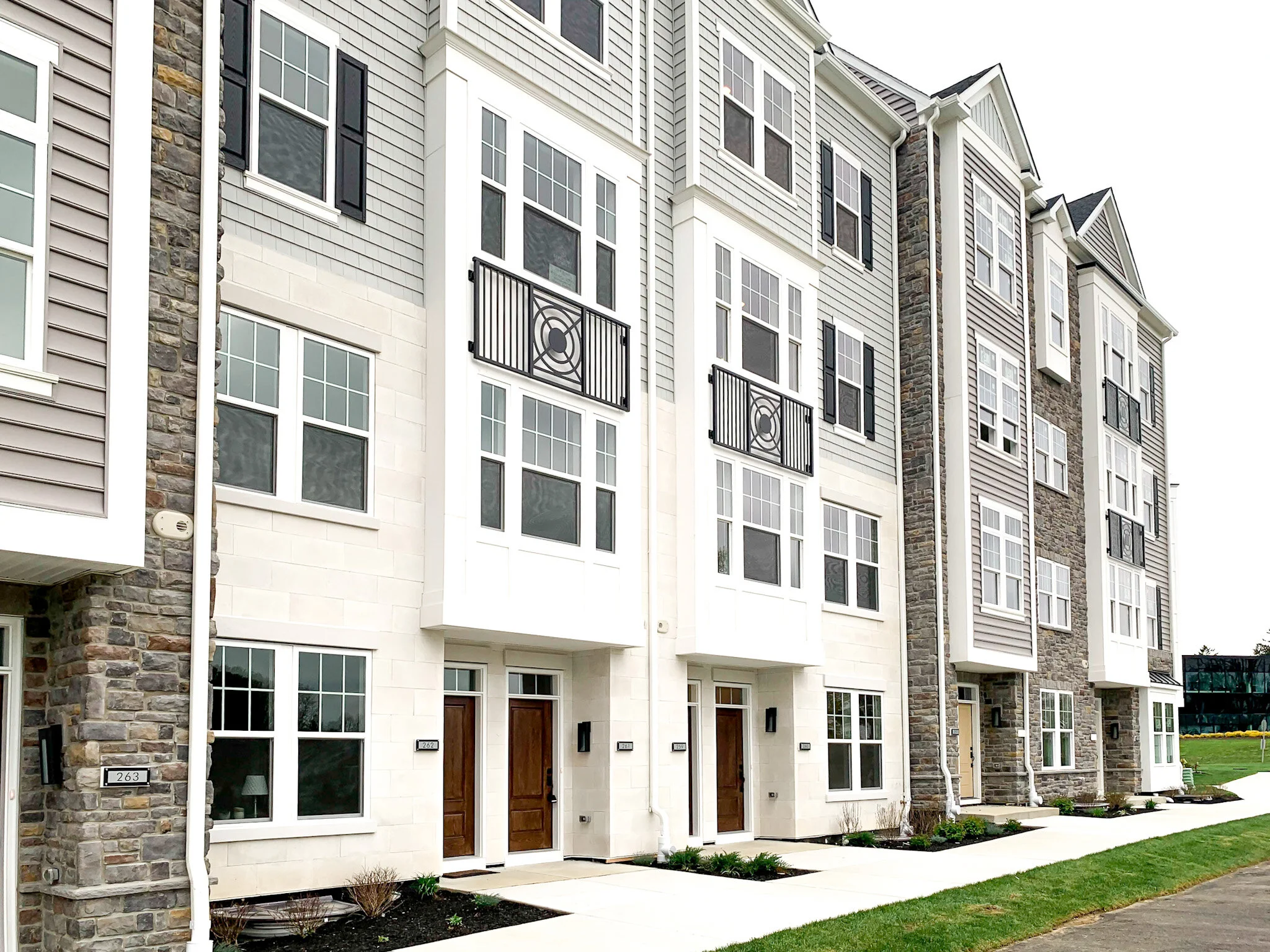 SOLD | $456,312 | 259 Charles Ellis Lane, Newtown Square, PA 19073 | Represented Buyer