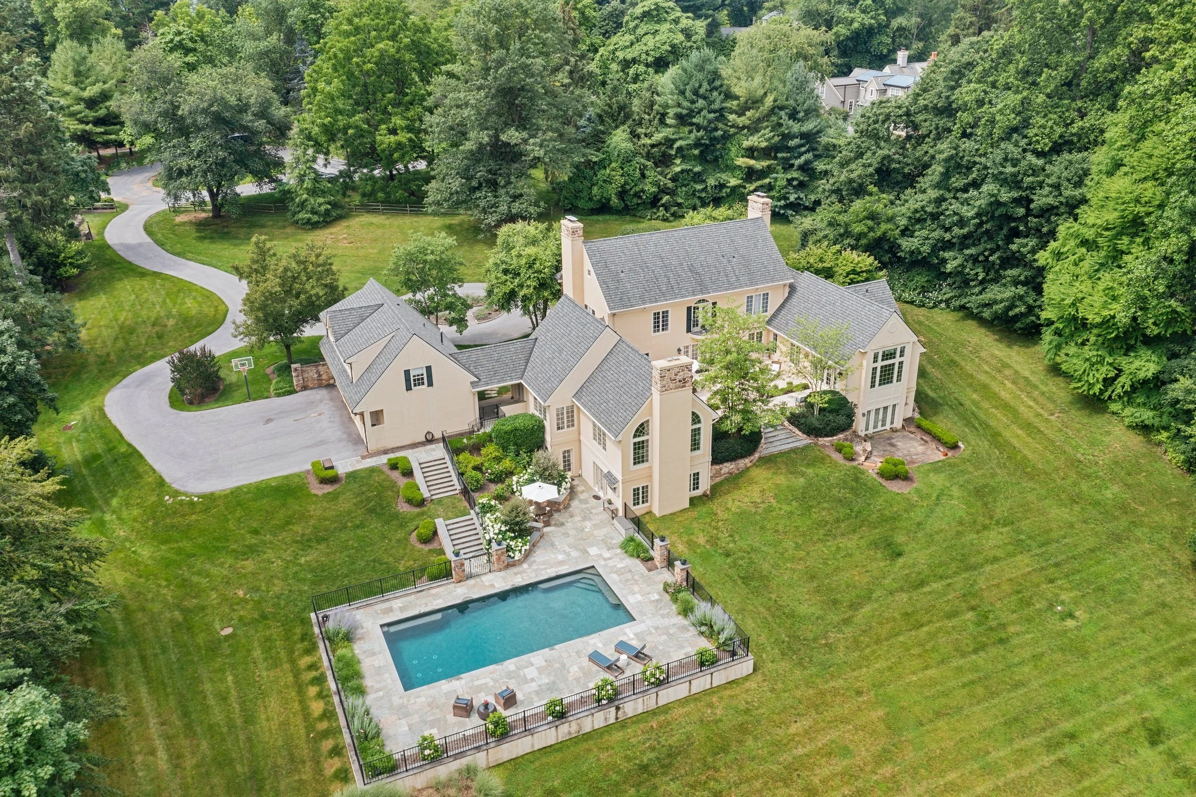 SOLD OFF MARKET | $2,800,000 | 288 Hares Ln, Radnor, PA 19087