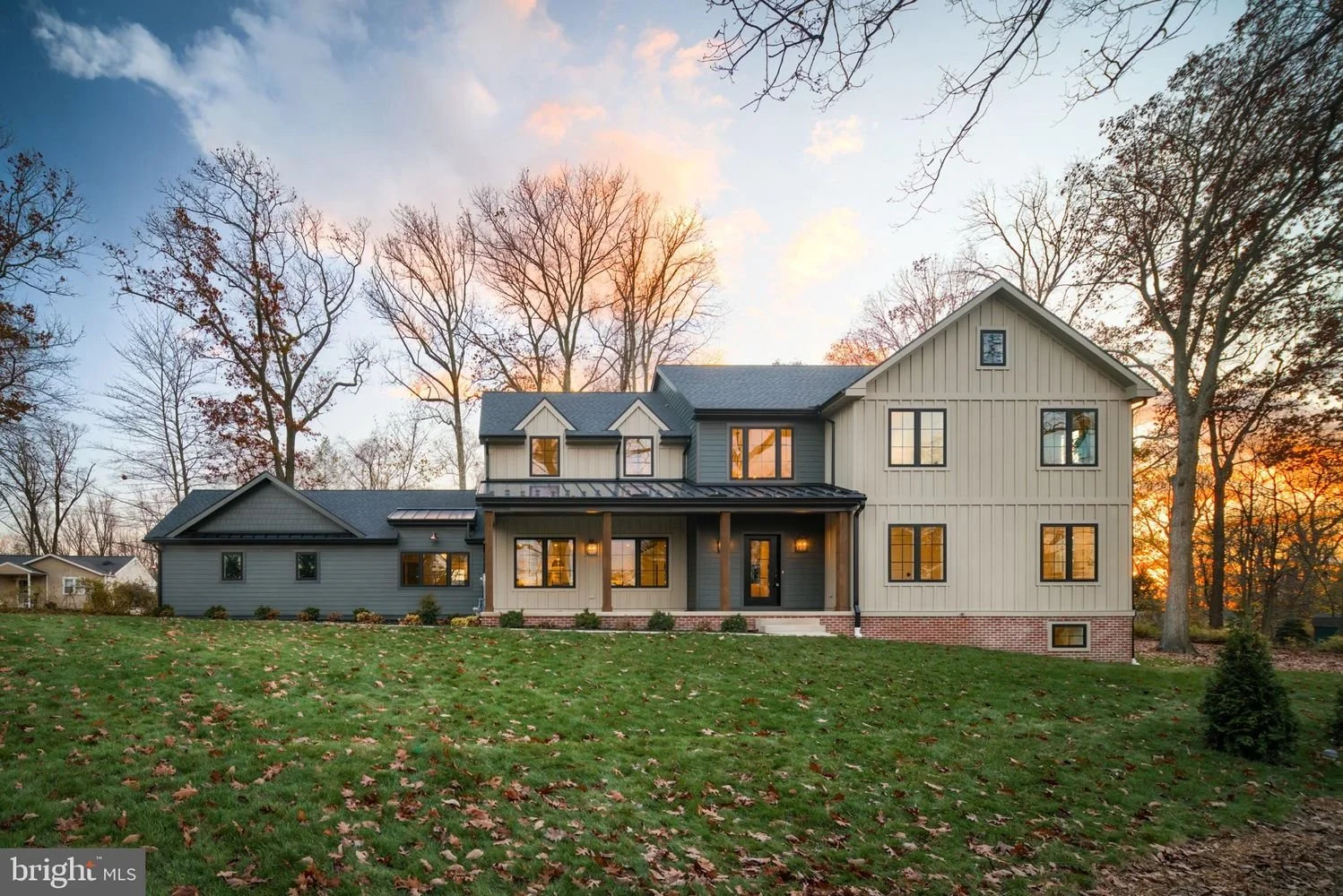 SOLD | $1,330,000 | 303 Irish Rd, Berwyn, PA 19312