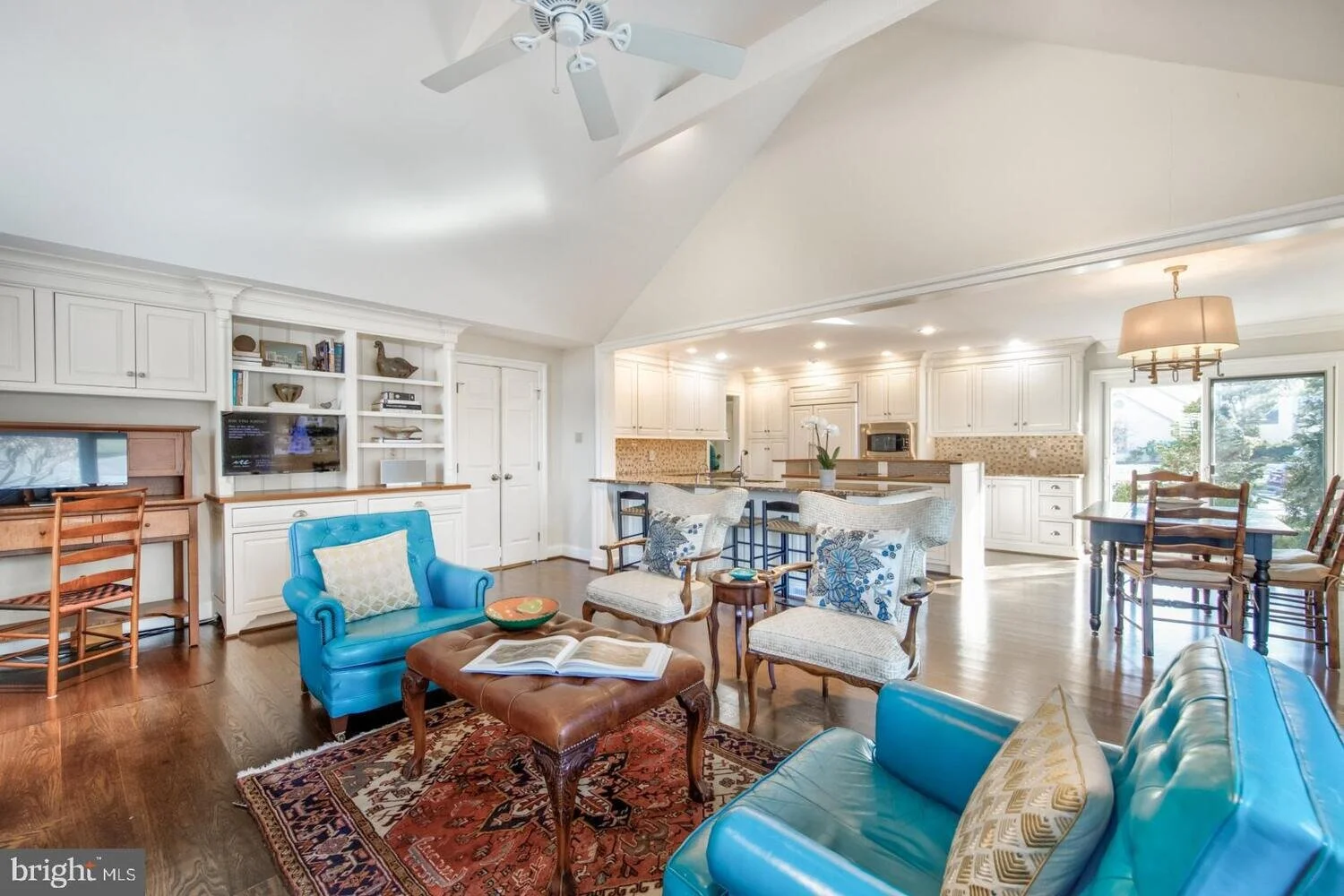 SOLD | $1,175,000 | 444 Inveraray Road, Villanova, PA 19085 | Seller