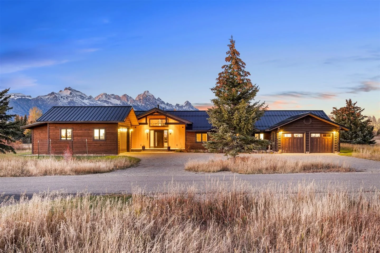 42-42 - 555 E Oatgrass Rd.jpg