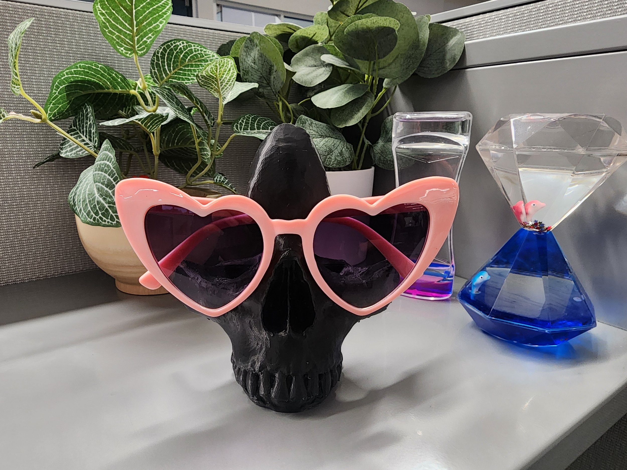 Skull Eyewear Holder