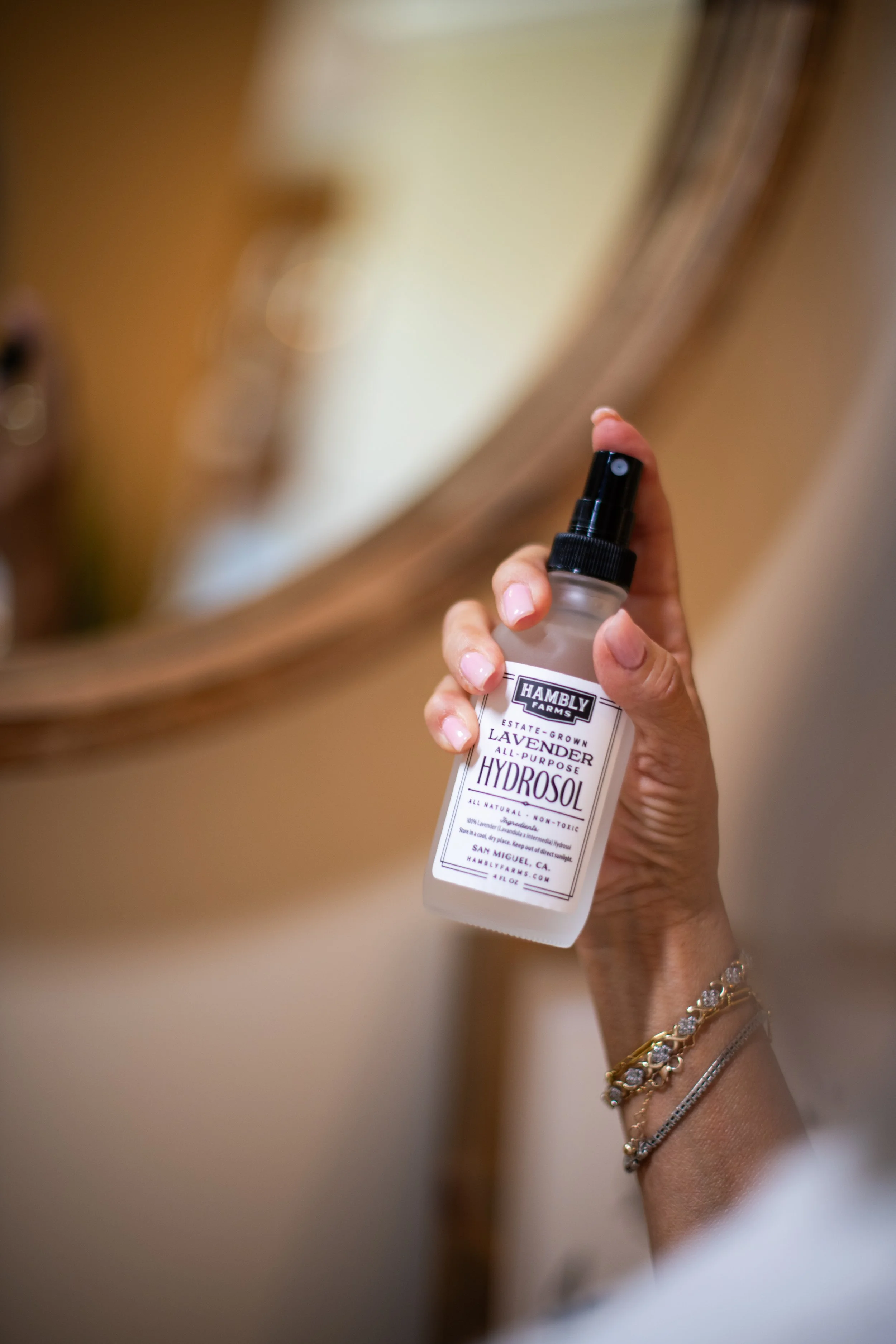 Hambly-Farms-Lavender-Hydrosol-lifestyle-9-26-1.jpg