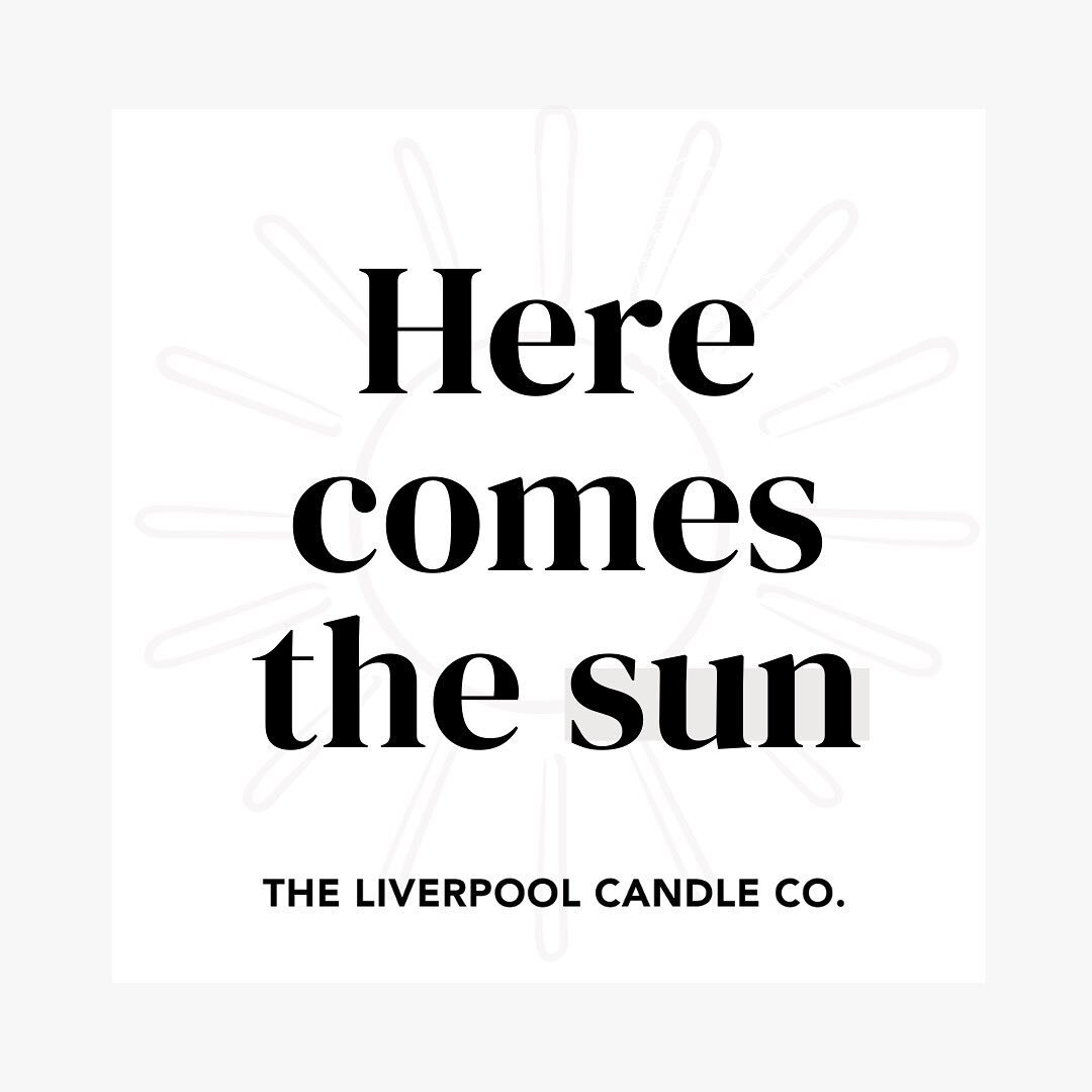 Warmer days and long, lighter nights&hellip; Summer is coming 🖤

To shop our range of #summer ready candles, visit the link in our bio.

#summersmells #summerfragrance #summer2023