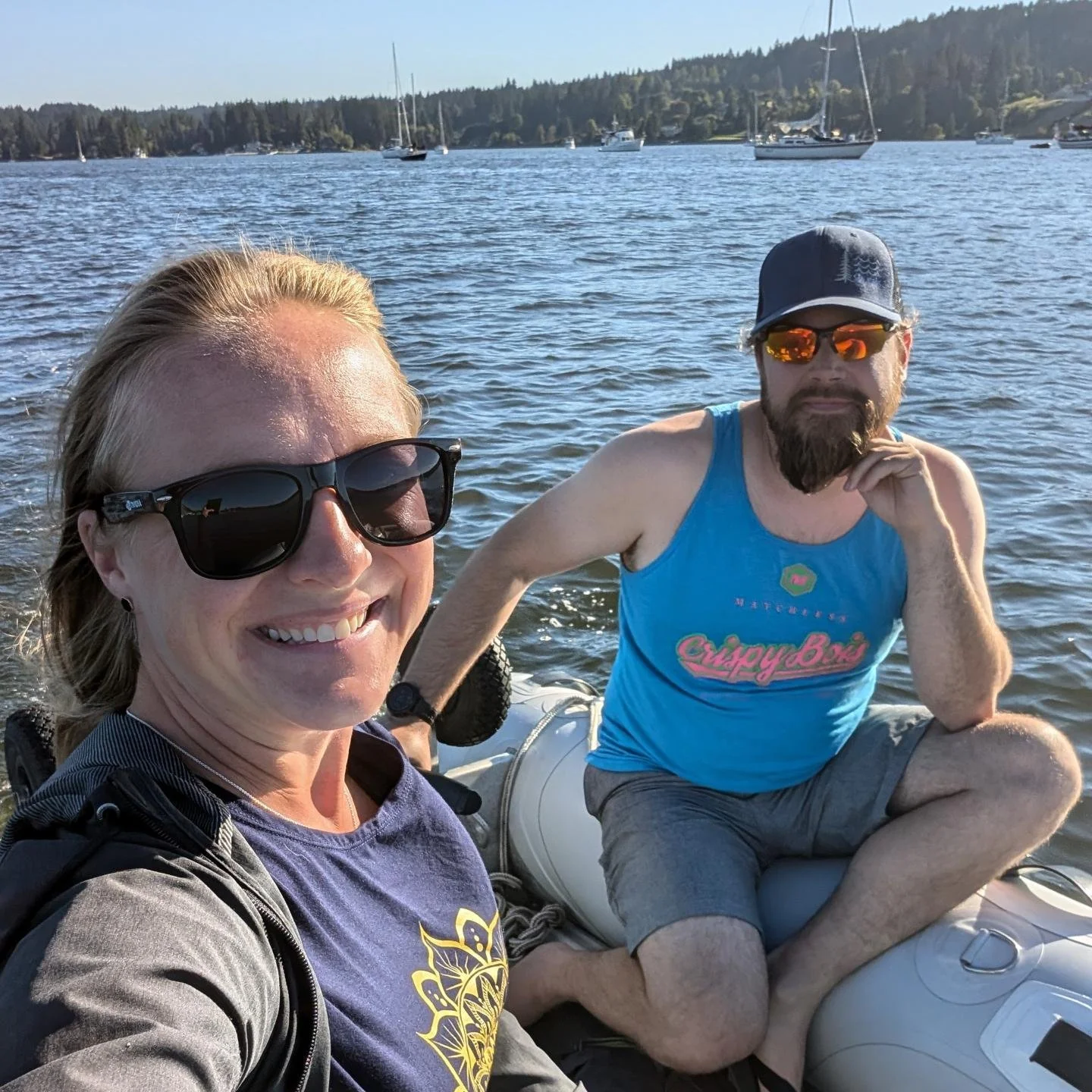 π Let the holiday weekend begin!! Happy Labor Day weekend! π€