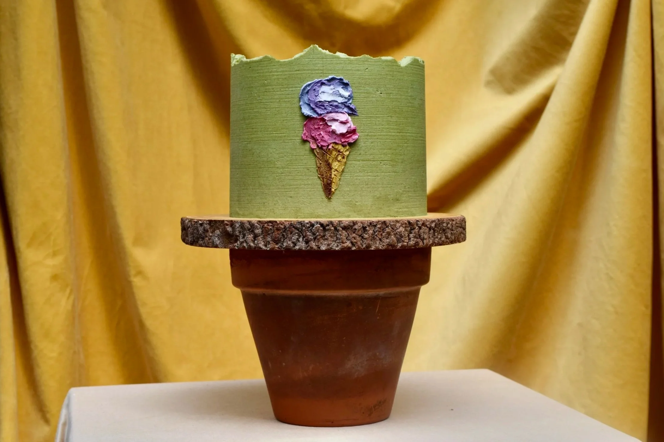 Deckled edge / Oil paint