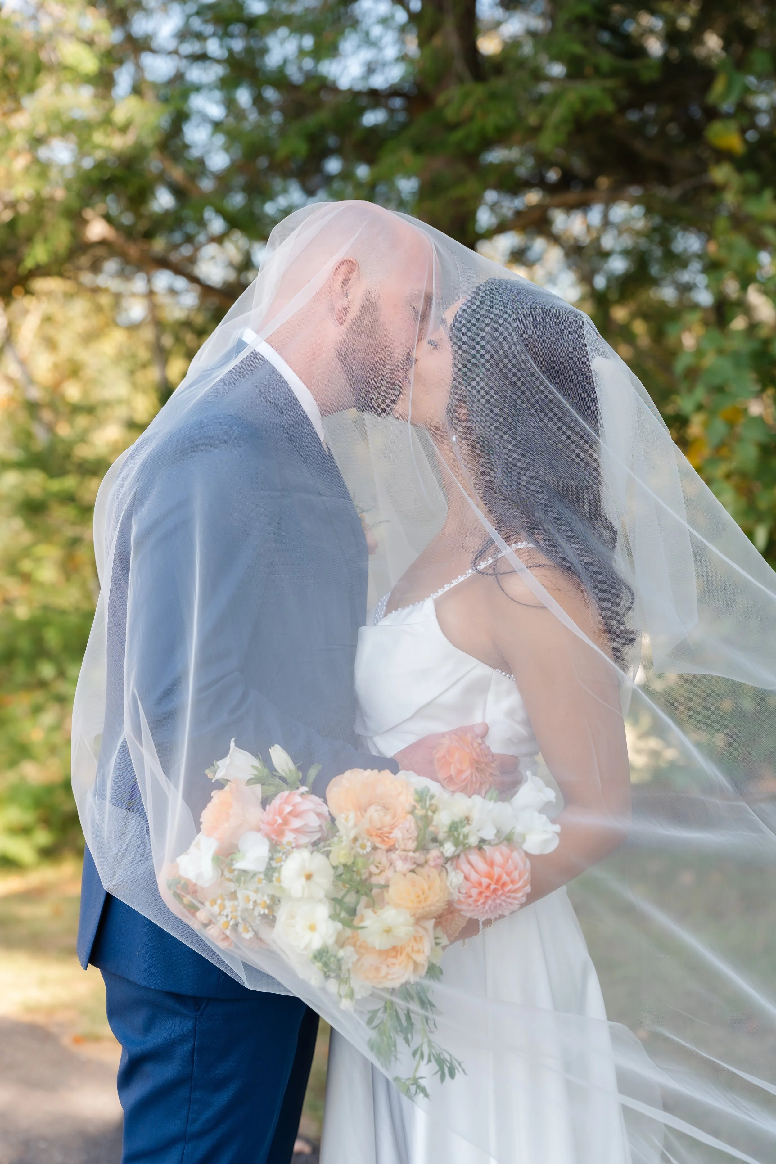BGP-The-McNeillys-First-Look-Bridal-Portraits-103.jpg