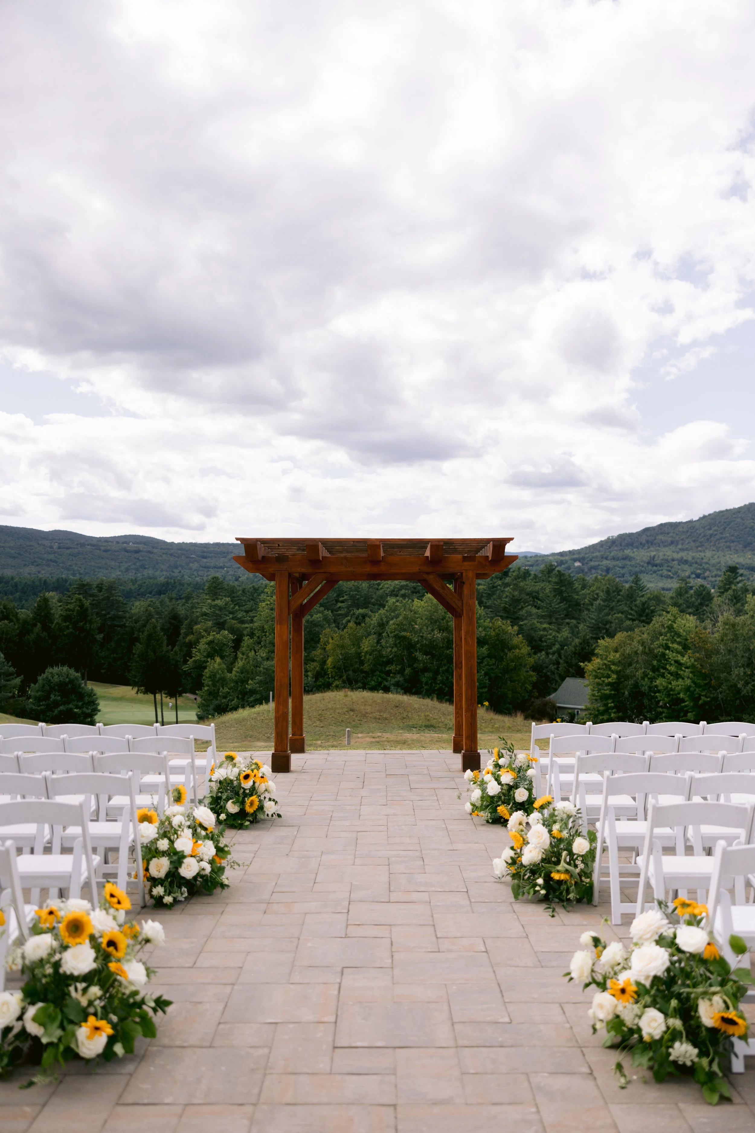 MaryJuliasWedding_0255.jpg