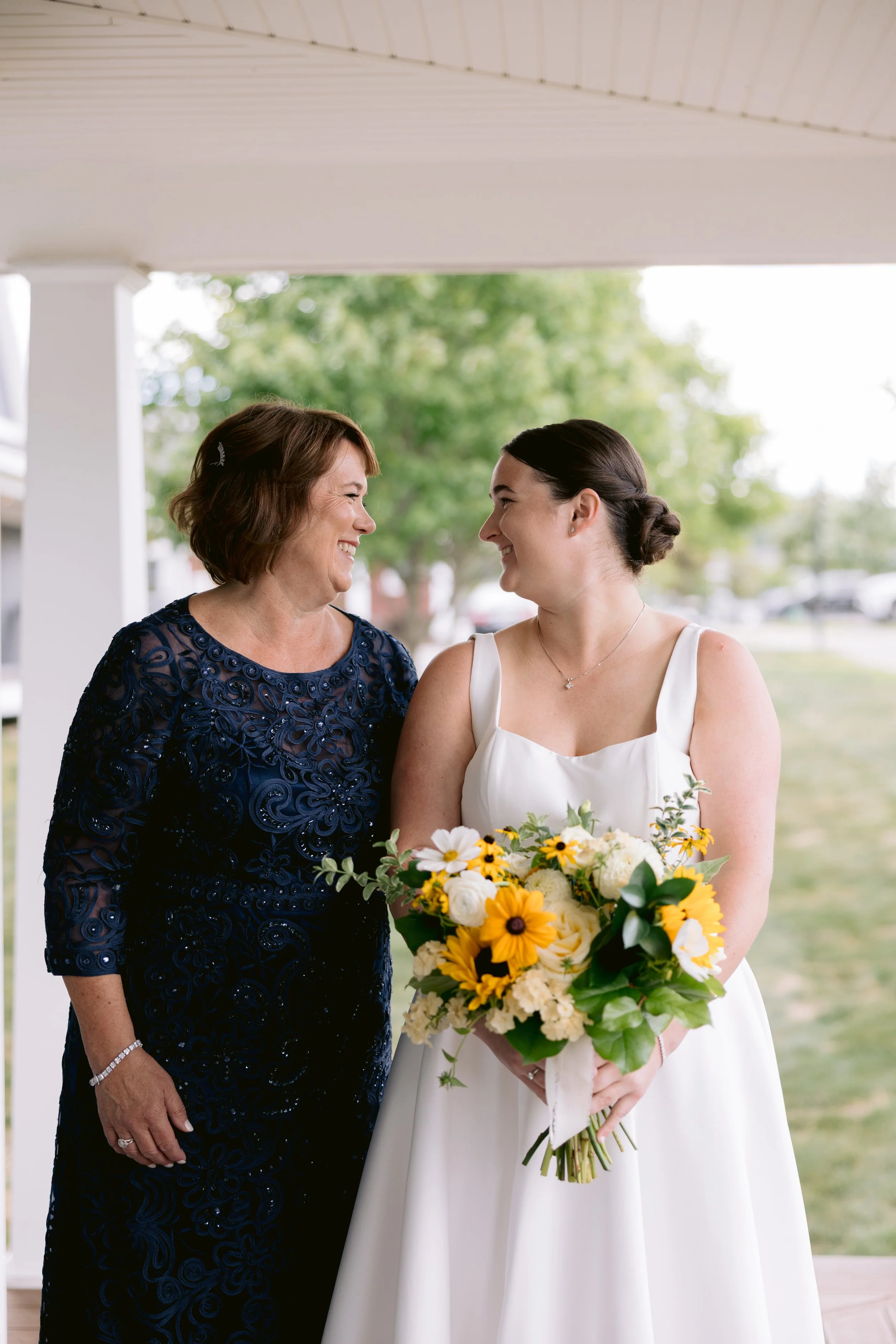 MaryJuliasWedding_0563.jpg