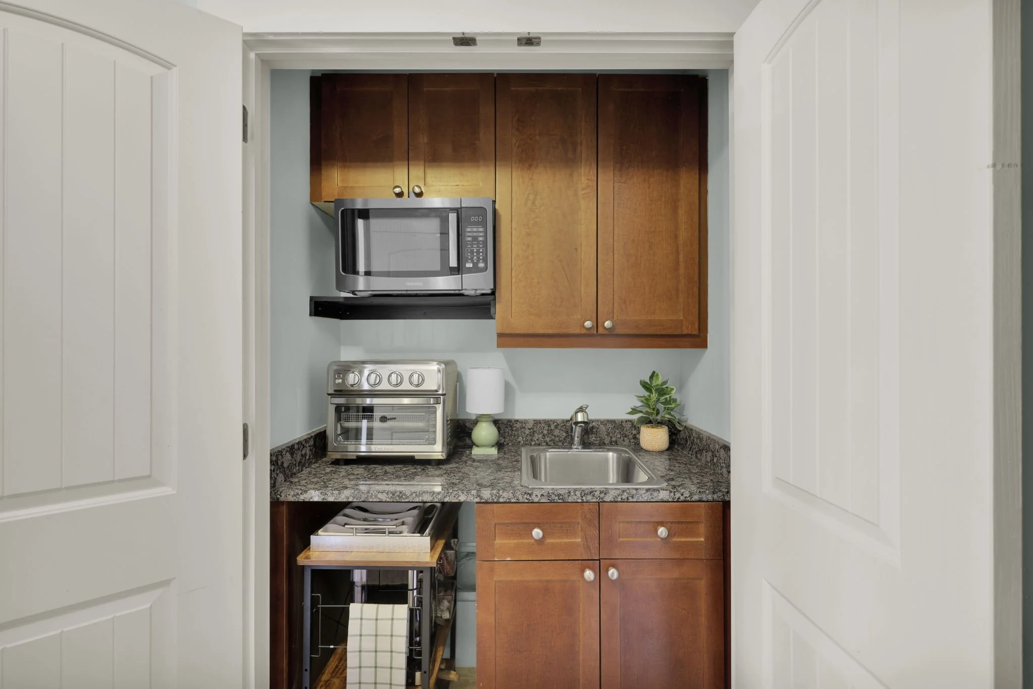 27-web-or-mls-955 Registry Unit 222_027.jpg
