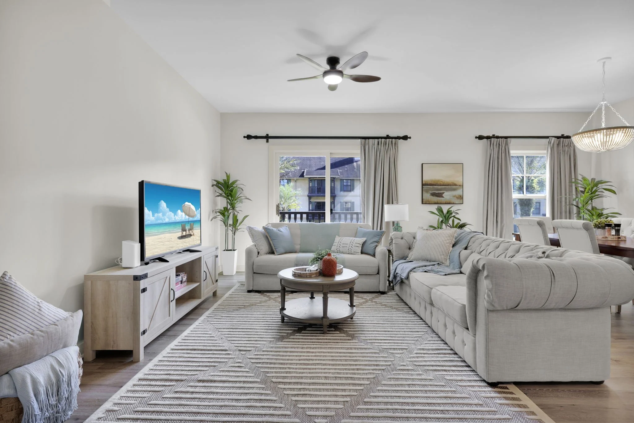 90-web-or-mls-955 Registry Unit 222_021 (2).jpg