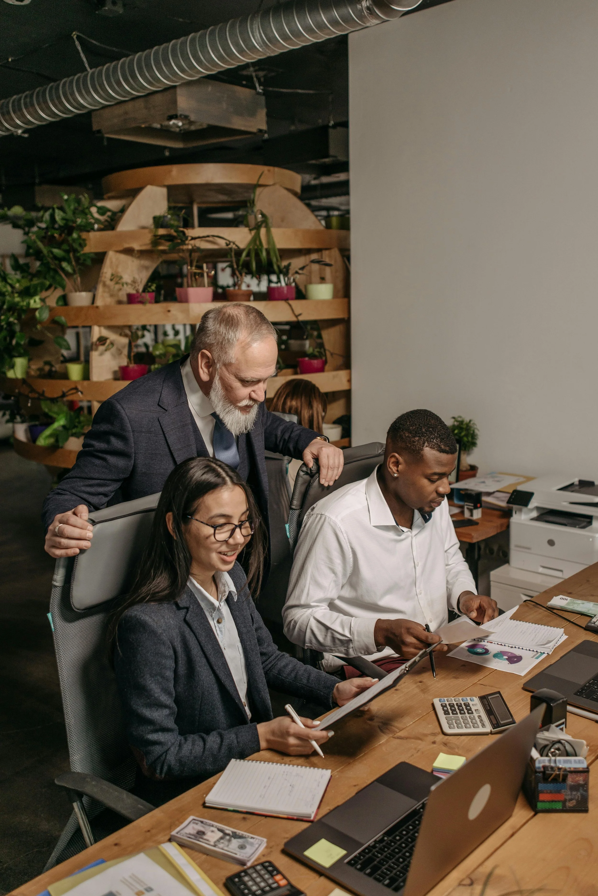 When and Why to Hire Business Tax Services