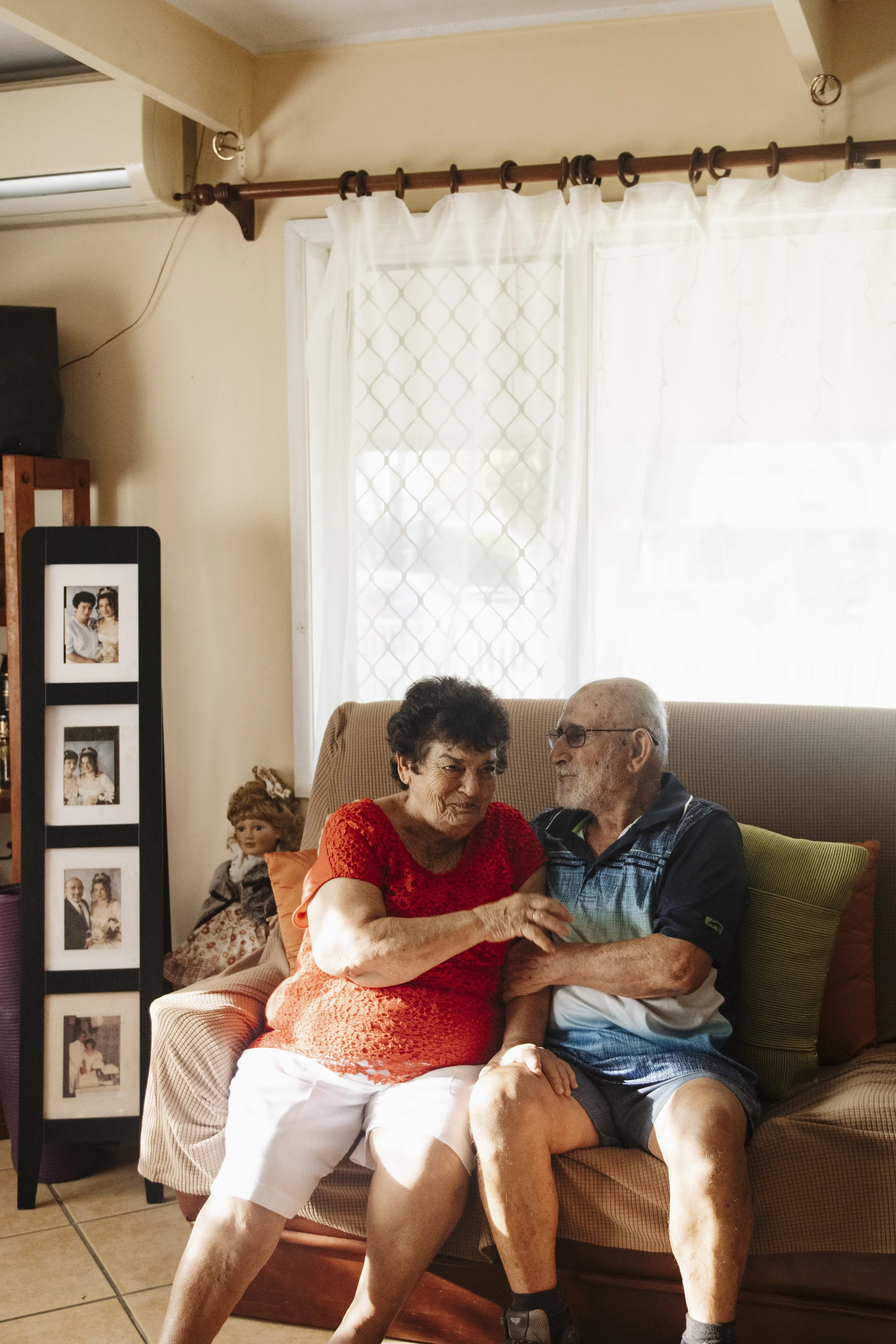 Tonna Family (11a).jpg