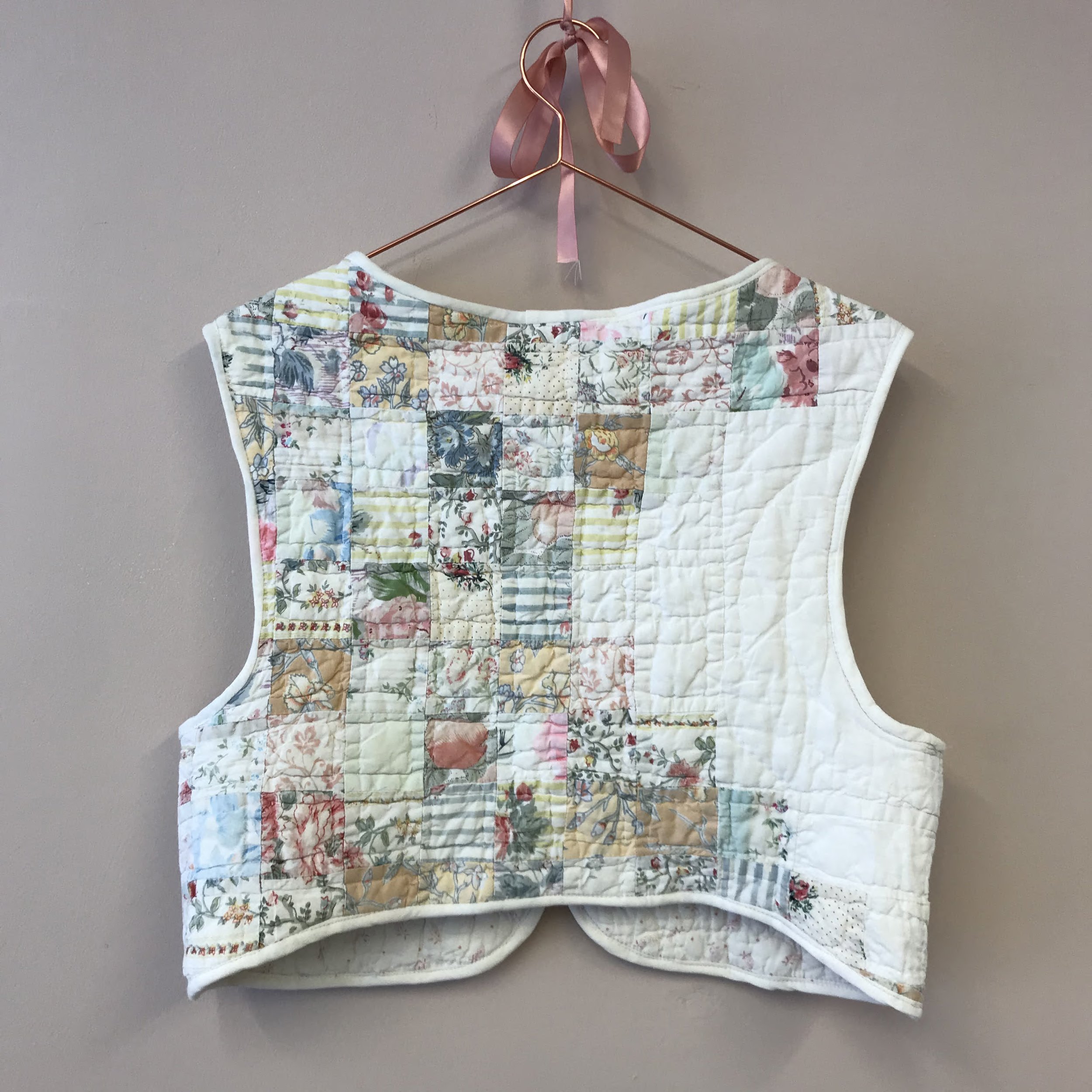 snug waistcoat back .jpg