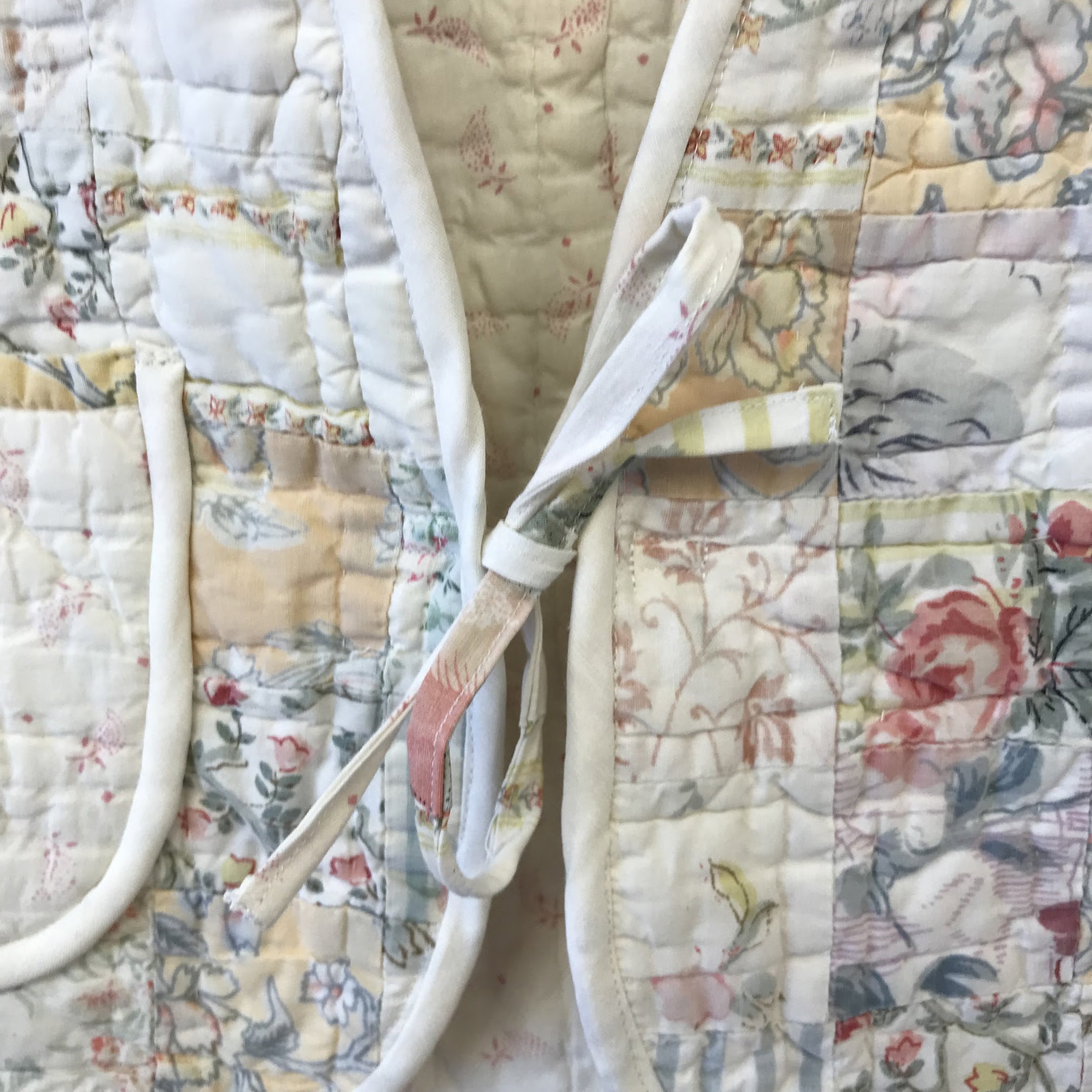 Winnie tie front.jpg