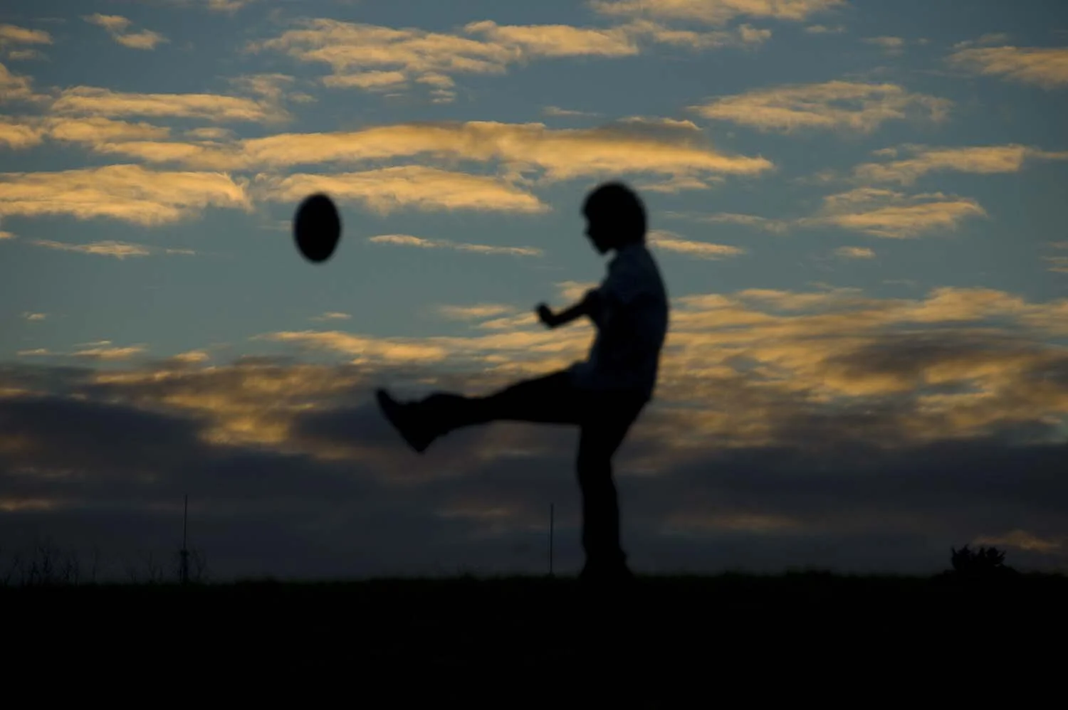 football kids sil023.jpg