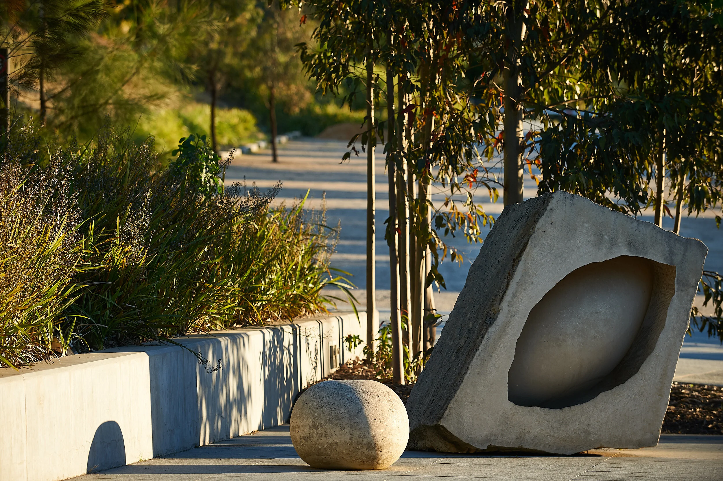 In the Presence of Form II & Untitled - Anish Kapoor, at Heide