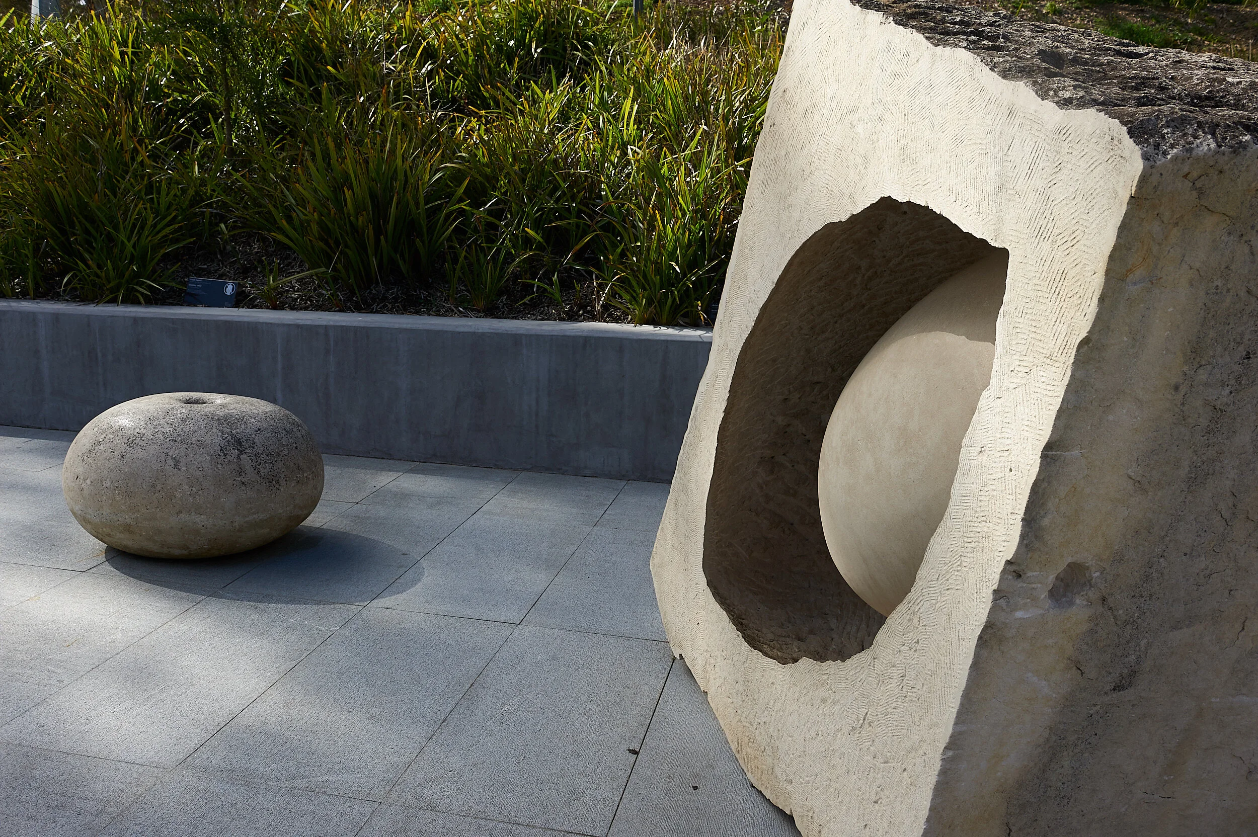 In the Presence of Form II & Untitled - Anish Kapoor, at Heide