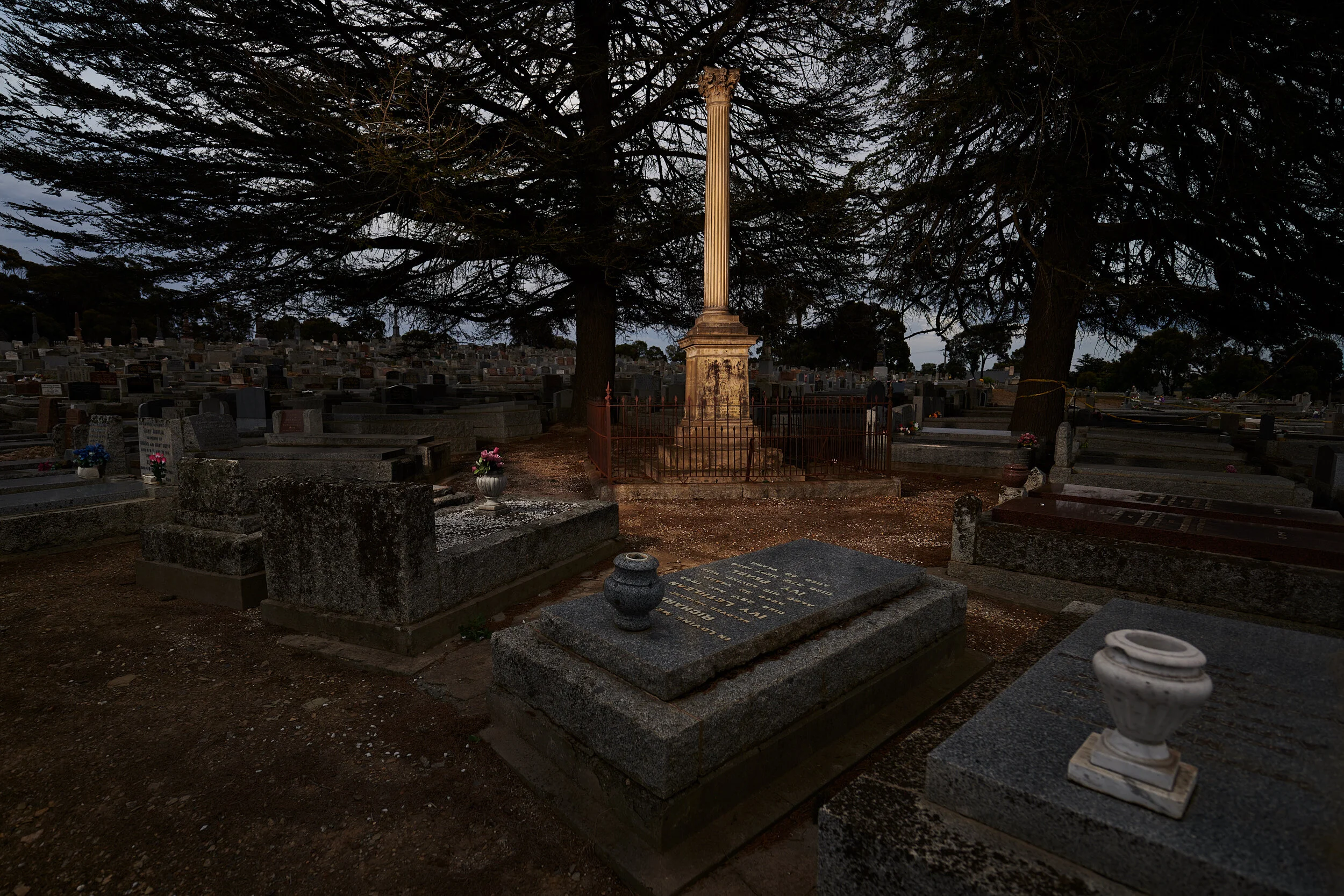 Vale: mourning, remembrance and Spiritualism in Bendigo - Bendigo Art Gallery