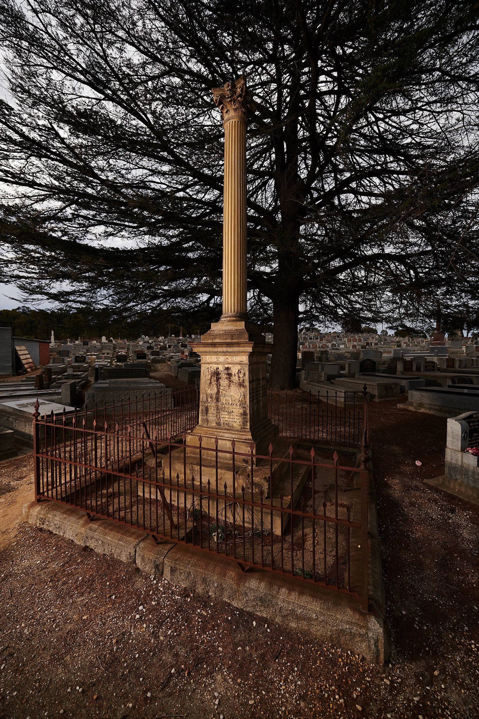 Vale: mourning, remembrance and Spiritualism in Bendigo - Bendigo Art Gallery