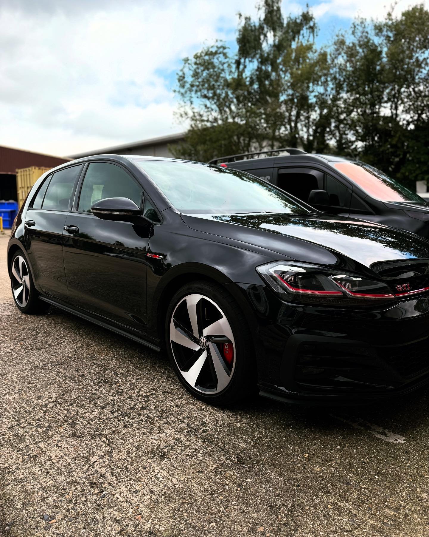 VW Golf GTI Mk7.5 2.0 TSI Performance

Stage 1 Performance Remap

Stock bhp: 245 bhp 📈 Tuned: 300 bhp
Stock Torque: 360 nm 📈 Tuned: 450 nm
__________________________________________
🖥️ Custom Software
📈 Performance
🌿 Economy
💥 Pops &amp; Bangs 