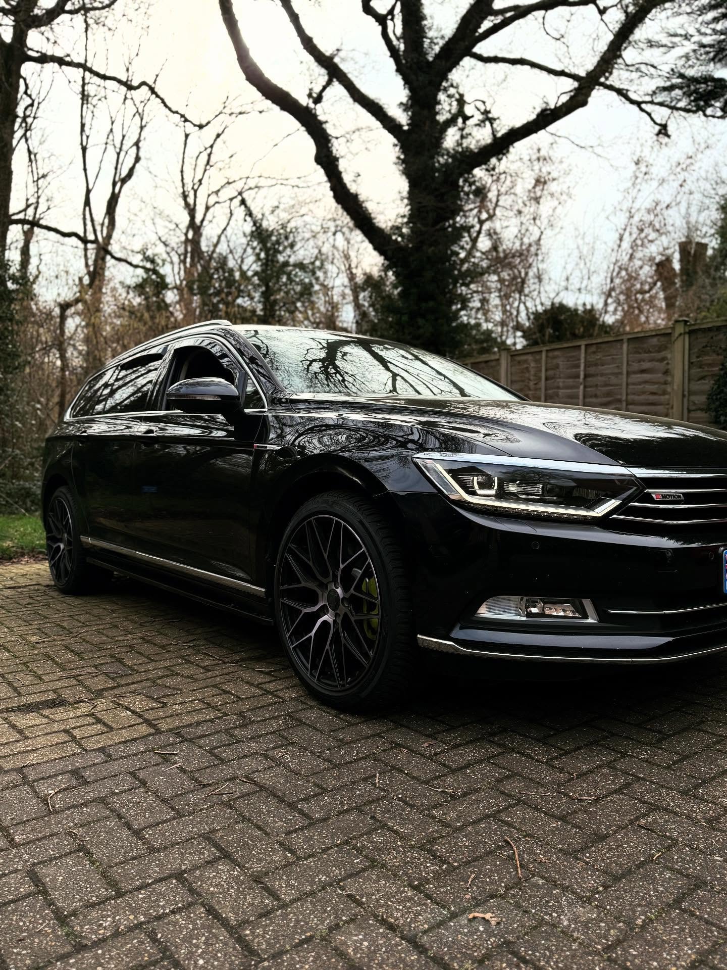 VW Passat B8 2.0 TDI Bi-Turbo

Performance Remap

Stock bhp: 240 bhp 📈 Tuned: 305 bhp
Stock Torque: 500 nm 📈 Tuned: 630 nm
__________________________________________
🖥️ Custom Software
📈 Performance
🌿 Economy
💥 Pops &amp; Bangs / Hardcut
⚙ Gear